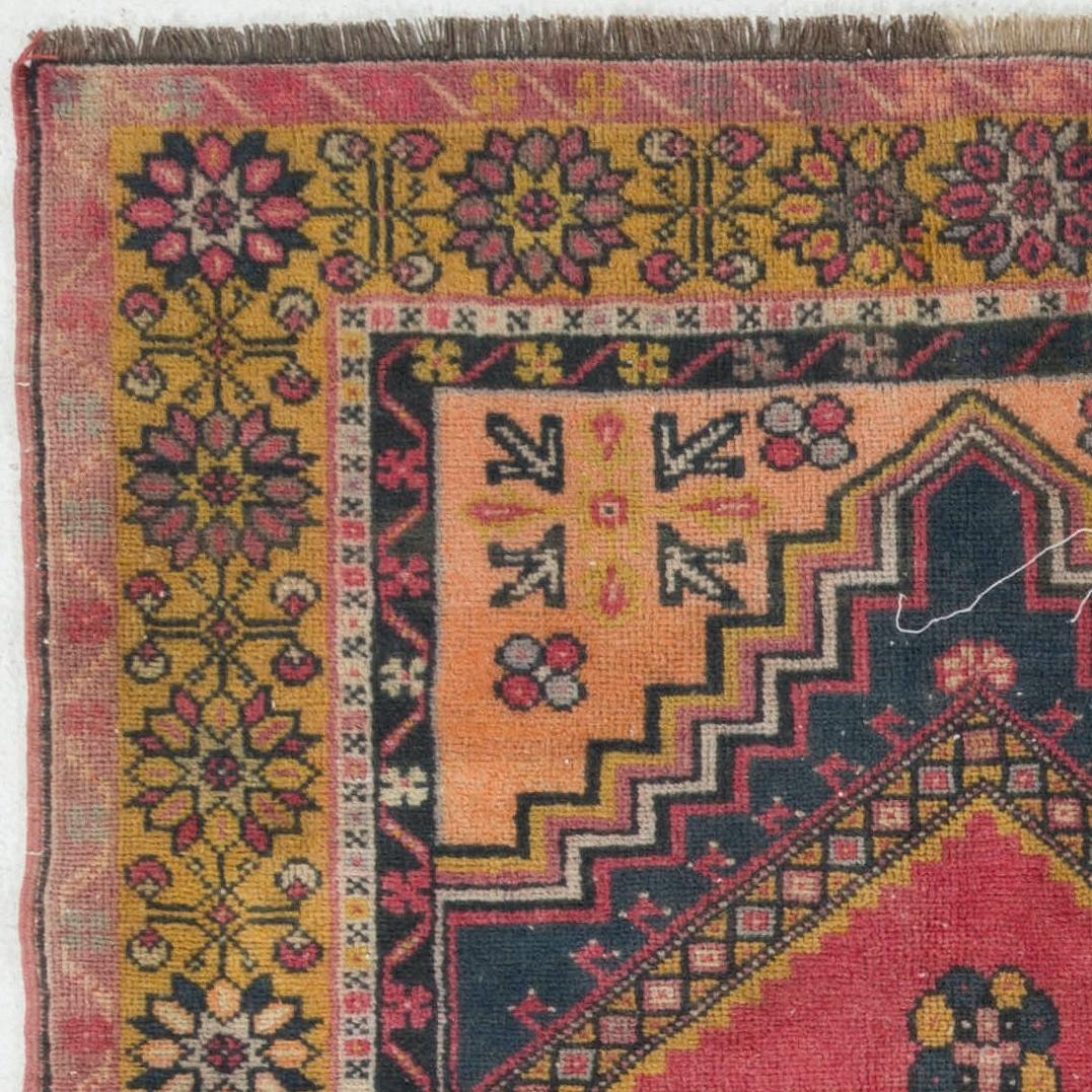 Turc 4x7 Ft Traditional One of a Kind Vintage Turkish Village Rug, Soft Wool Pile en vente