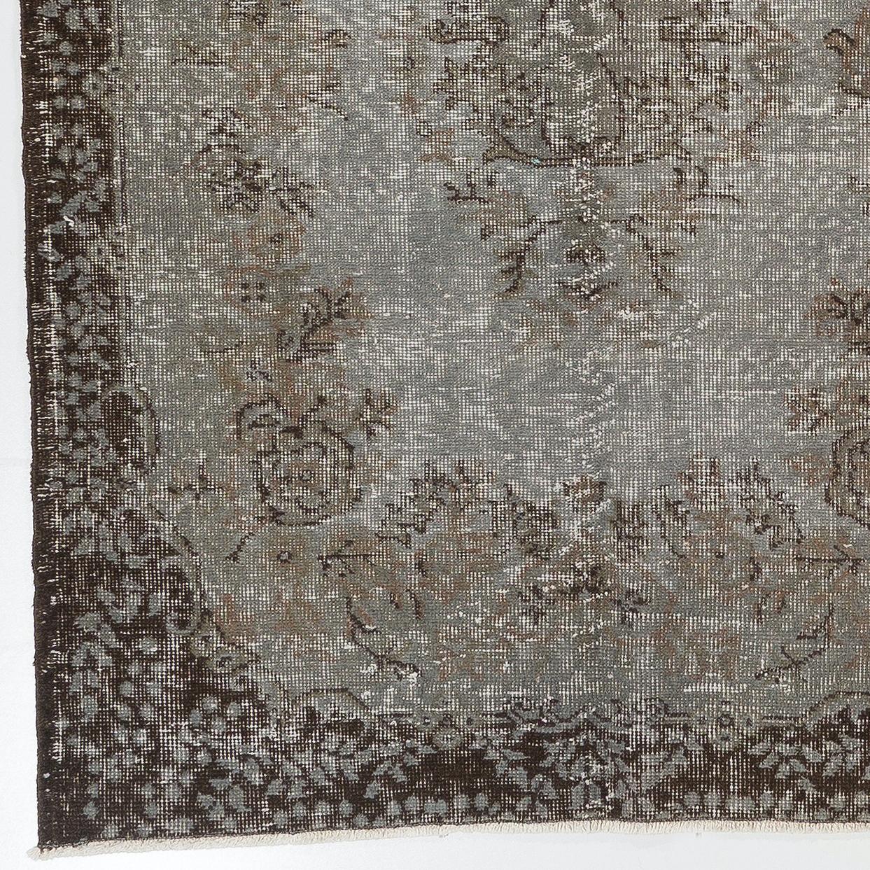 Turco Tappeto barocco d'epoca con design turco fatto a mano e sovratinto in grigio 4x7 Ft in vendita