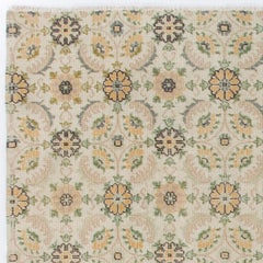 4x7 ft Vintage Hand knotted Floral Design Turkish Accent Rug with Cottage Style