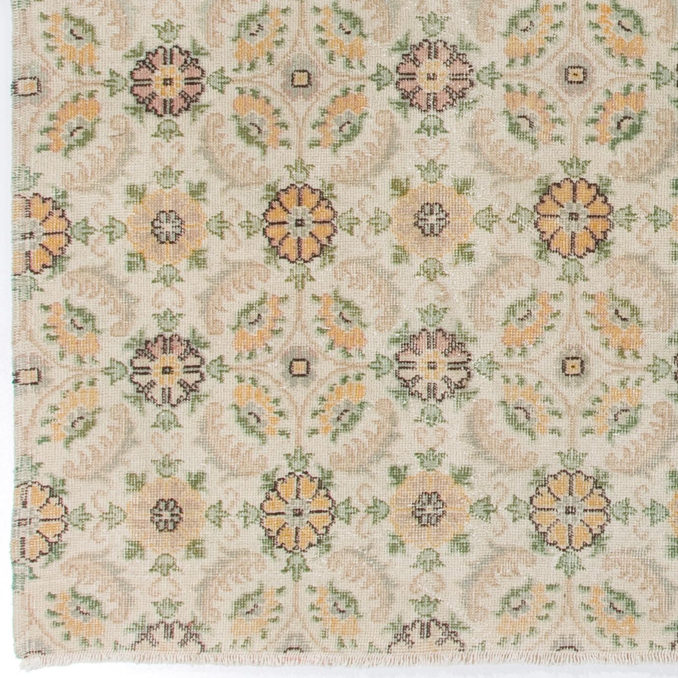 Hand-Woven 4x7 ft Vintage Hand knotted Floral Design Turkish Accent Rug with Cottage Style For Sale