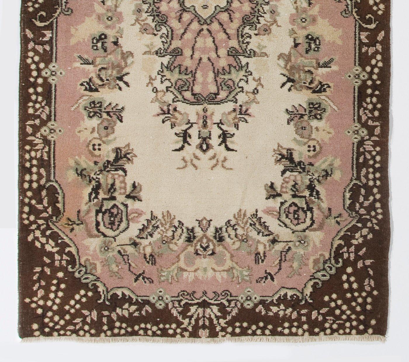 Oushak 4x7 Ft Vintage Hand-Knotted Turkish Accent Rug with Floral Medallion Design For Sale