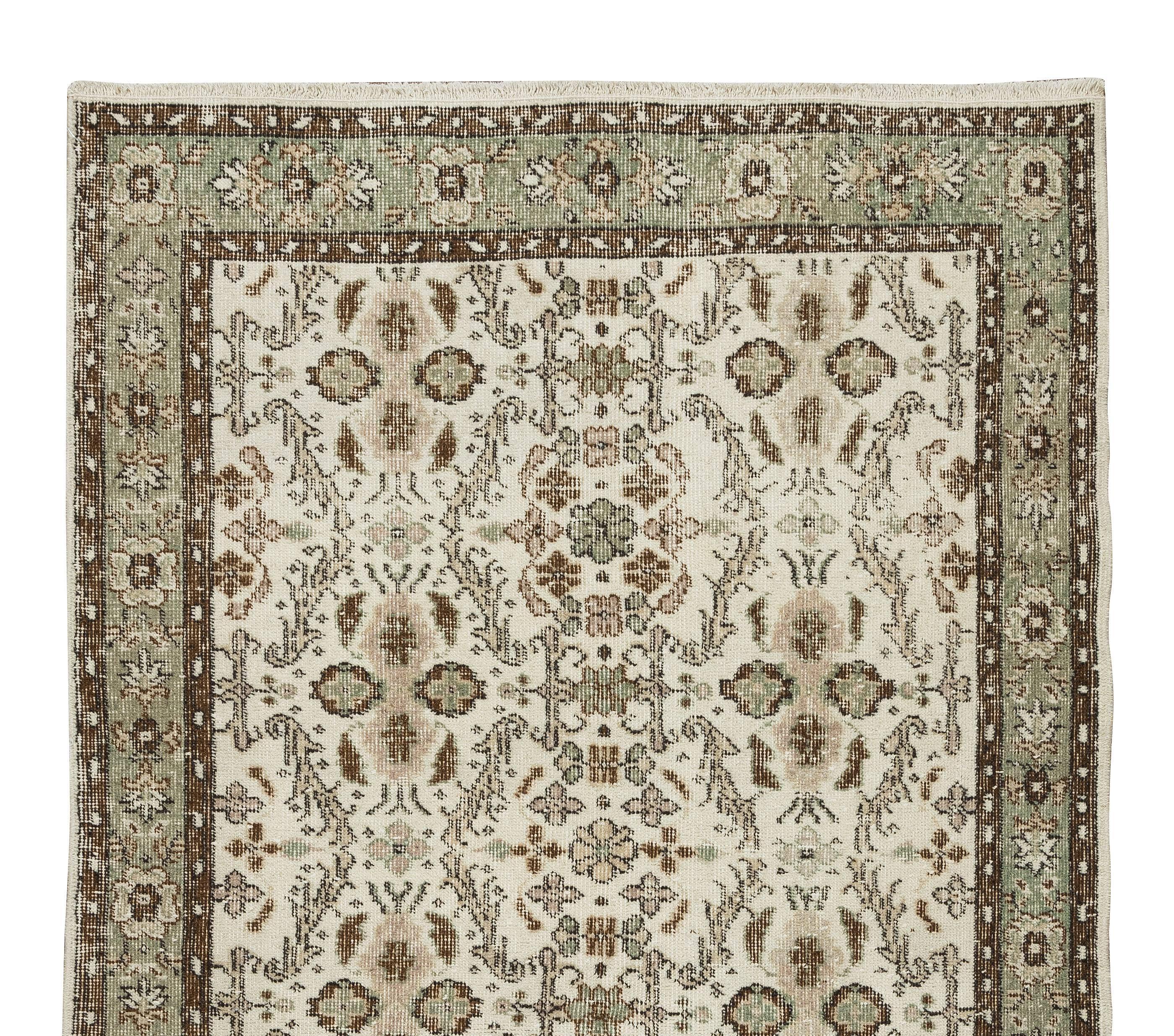 Hand-Knotted Vintage Handmade Turkish Accent Rug, Floral Patterned Floor Covering For Sale