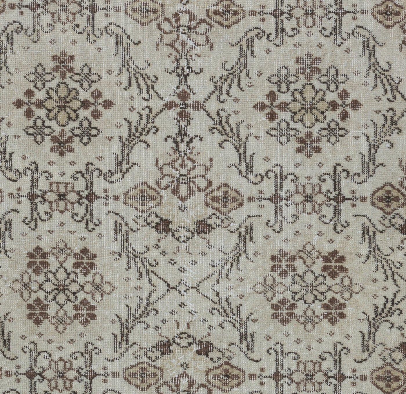 Hand-Knotted 4x7 ft Vintage Handmade Turkish Accent Rug, Ideal for Home and Office For Sale