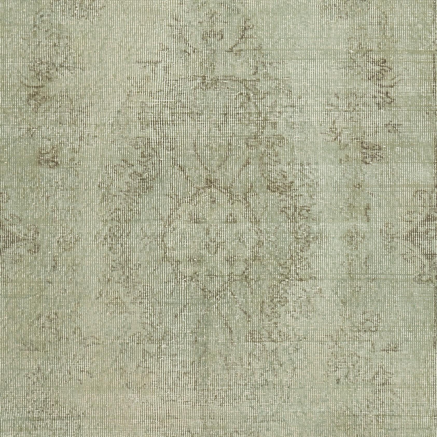 Alfombra turca vintage de 4 x 7 pies teñida en verde suave 4 Interiores modernos Anudado a mano en venta