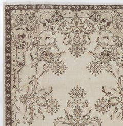 Handmade Floral Garden Design Faded Accent Rug, Vintage Neutral Carpet