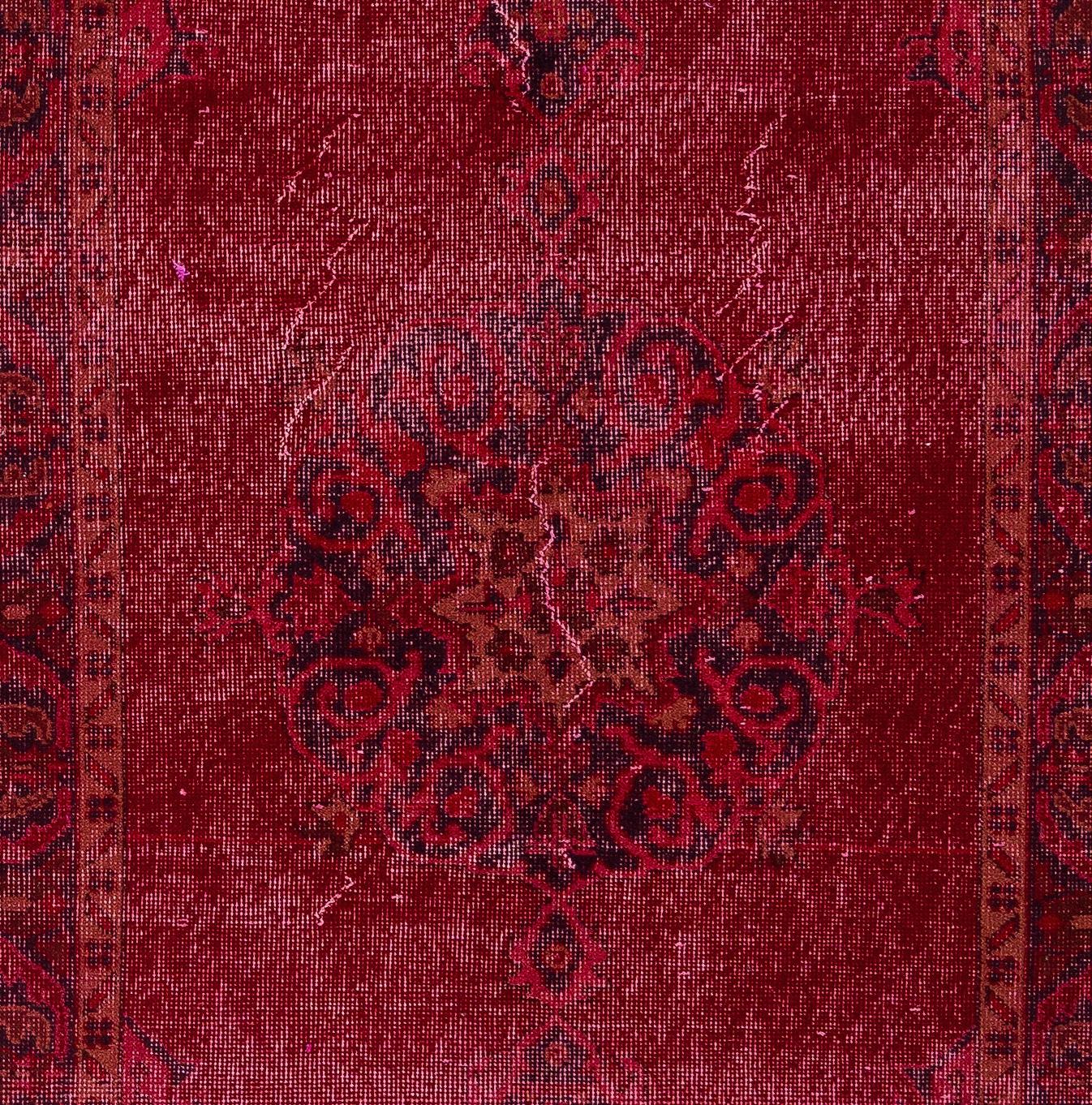 4x7.3 Fuß Vintage Handgefertigter türkischer Medaillon-Teppich aus Wolle mit Akzent in Rot (Türkisch) im Angebot
