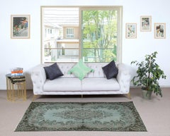 4x7,4 Ft Türkischer Vintage-Teppich im Vintage-Stil, rot gefärbt in blauer Farbe für moderne Inneneinrichtung