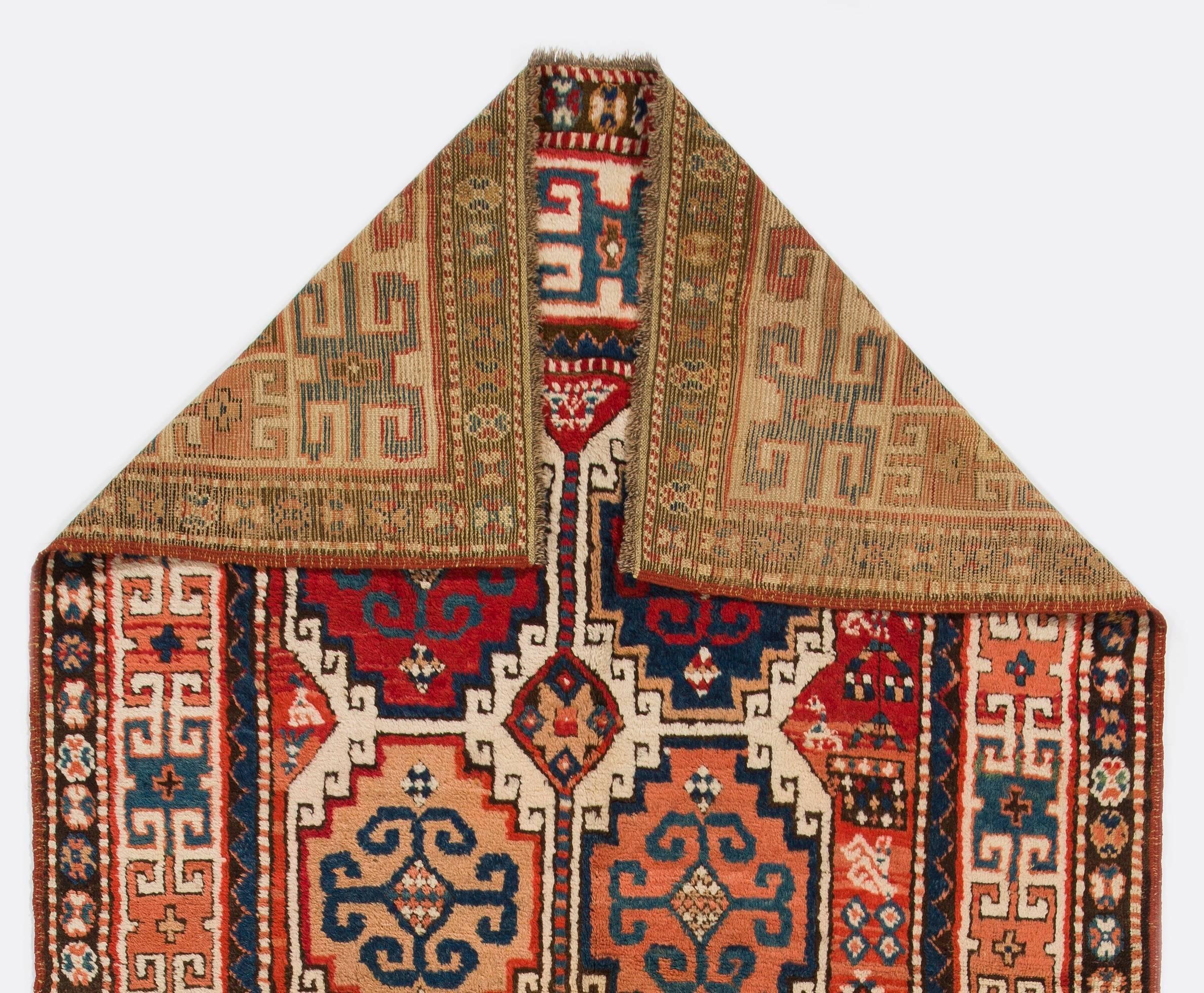 Noué à la main 4x7.6 ft Antique Caucasian Moghan Kazak Wool Rug, circa 1870  en vente