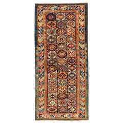 Tapis Shirvan caucasien ancien de 4 x 9 pieds. Vers 1870. Original bon état