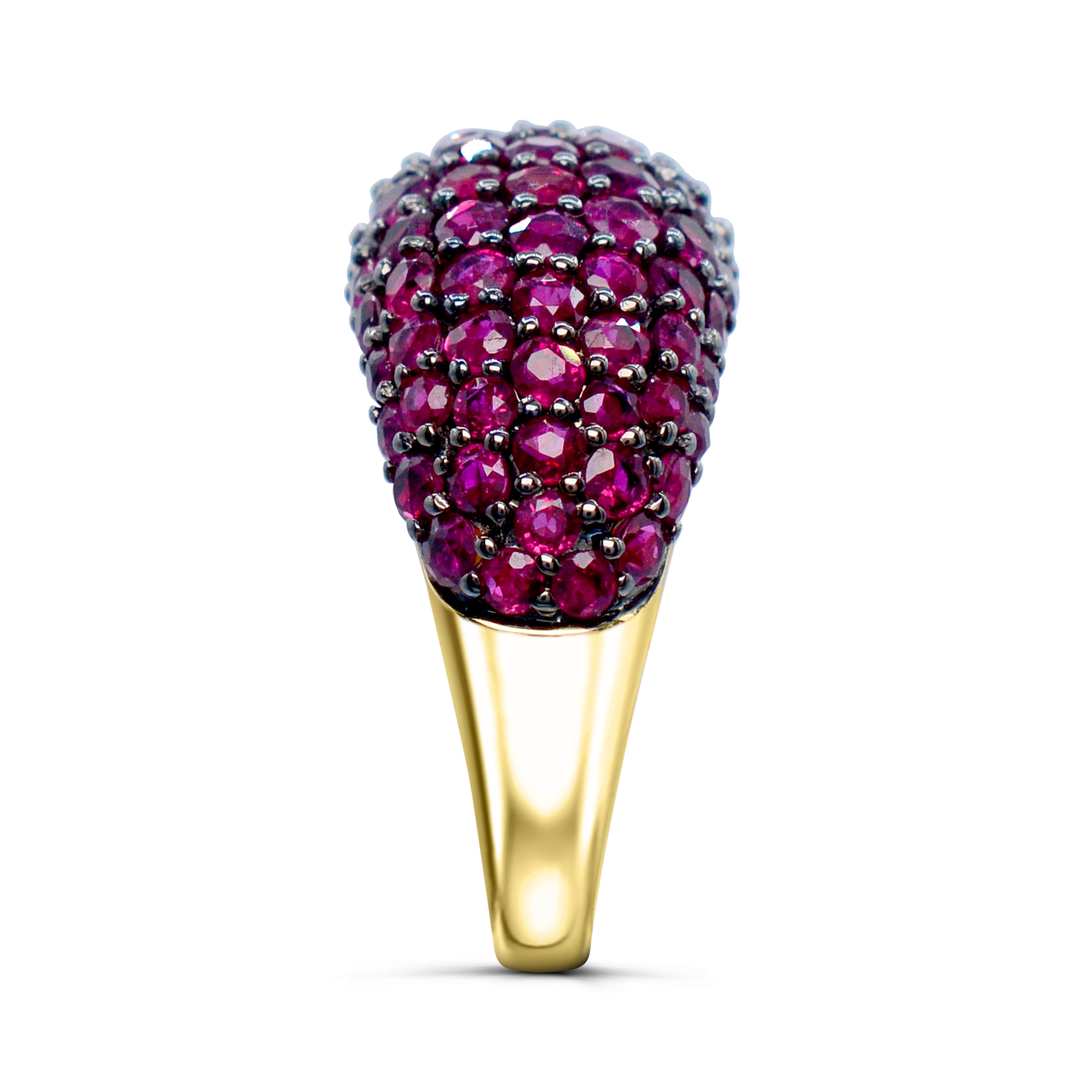 5-1/3ct. Thai Ruby Dome Ring in 14K Yellow Gold  In New Condition For Sale In New York, NY