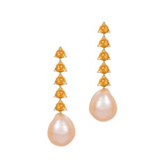 5- 4mm Stone Baroque Peach/Violet Pearl Earrings, Citrine, 18 Karat Yellow Gold