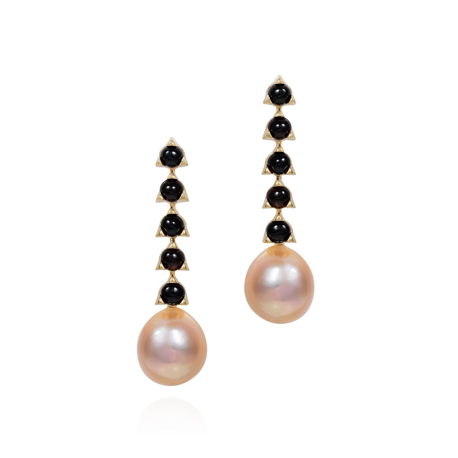Women's 5- 4mm Stone Baroque Peach/Violet Pearl Earrings, Swiss Blue Topaz, 18 K Gold For Sale