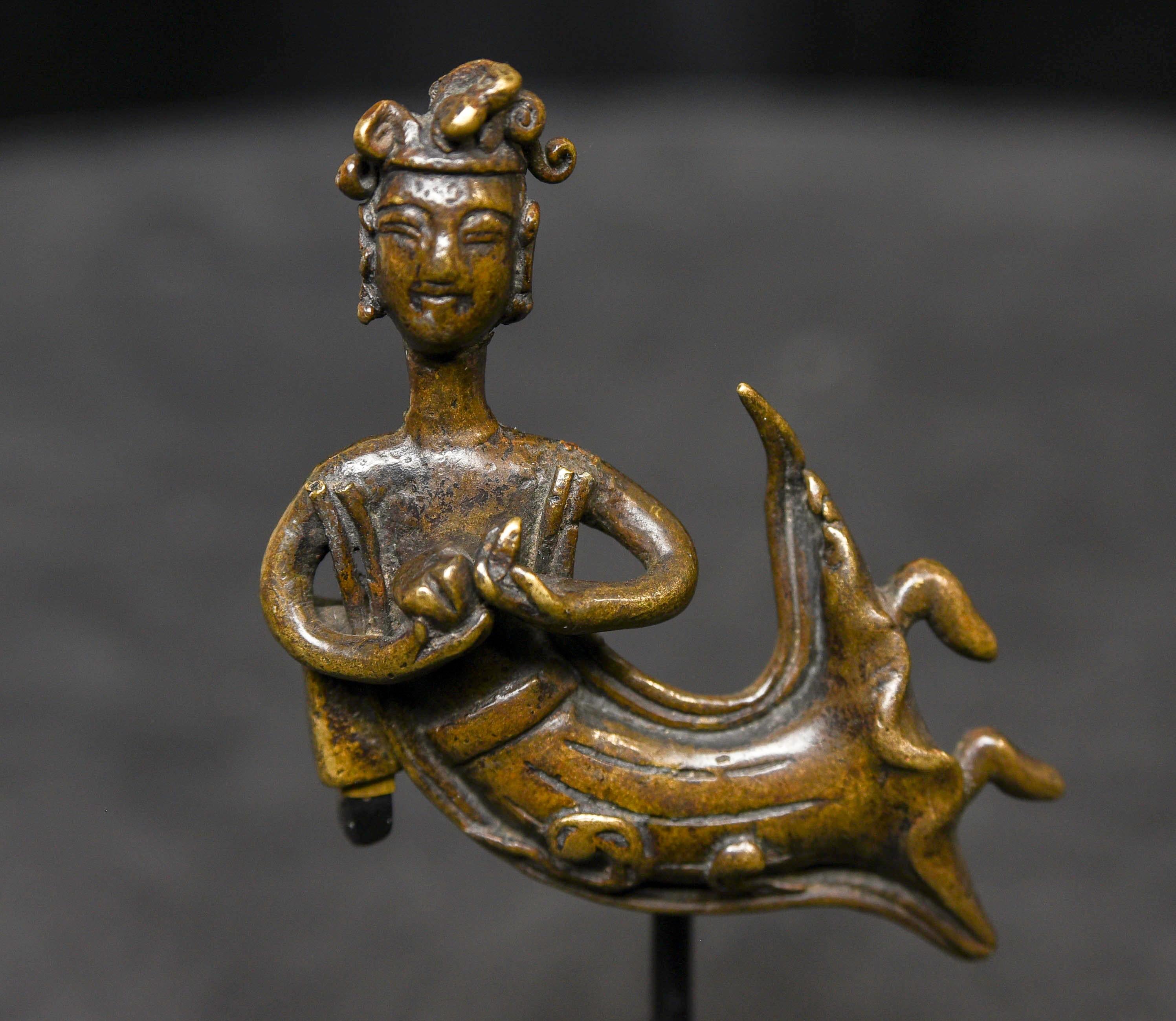 5/6thC Chinese Bronze Buddha - 9585 For Sale 3