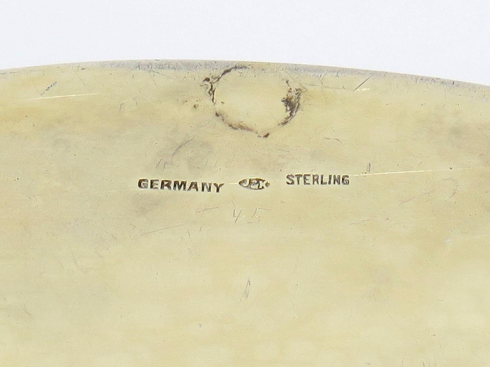 Sterling Silver Gilt Vintage German Three Cherubs Floral Garlands Box For Sale 1