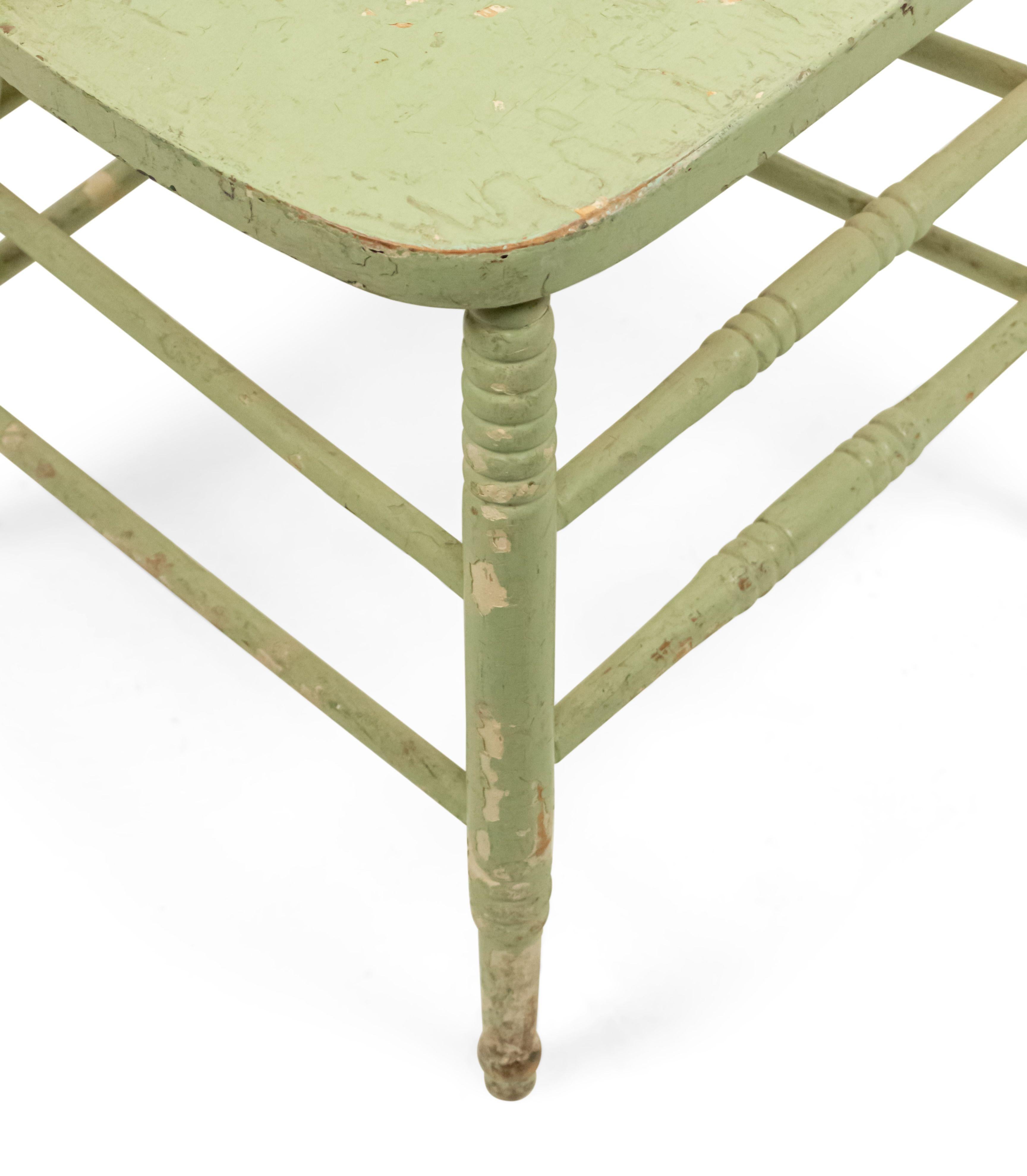 20th Century 5 American Country Green Spindle Side Chairs For Sale