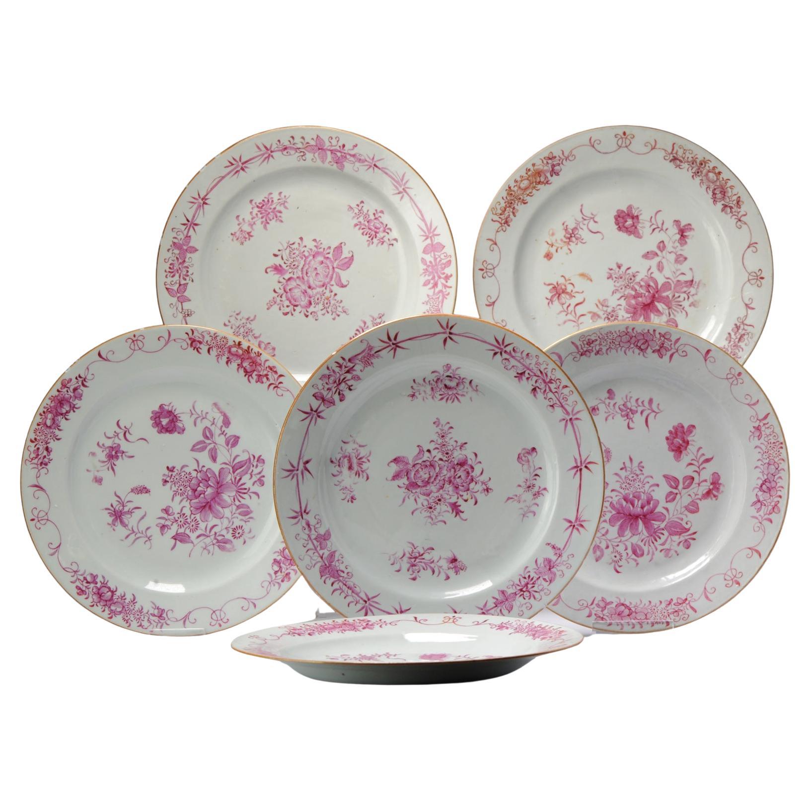 Assiettes plates en porcelaine chinoise ancienne n° 5 de la période Qianlong du 18ème siècle, période Famille Rose