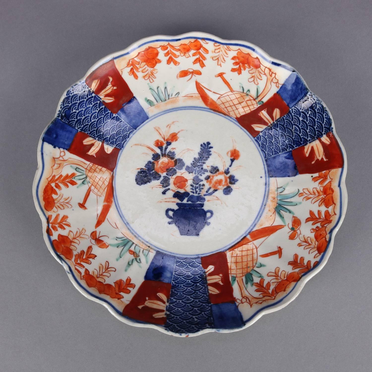 Five Antique Japanese Meiji Imari Hand-Painted Floral Porcelain Serveware In Good Condition In Big Flats, NY