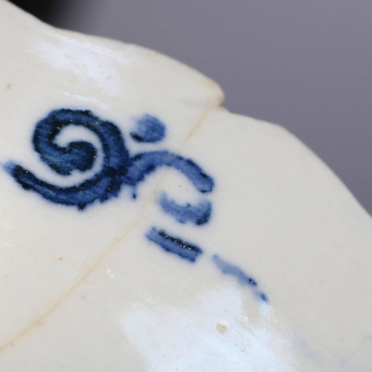 Five Antique Japanese Meiji Imari Hand-Painted Floral Porcelain Serveware 2
