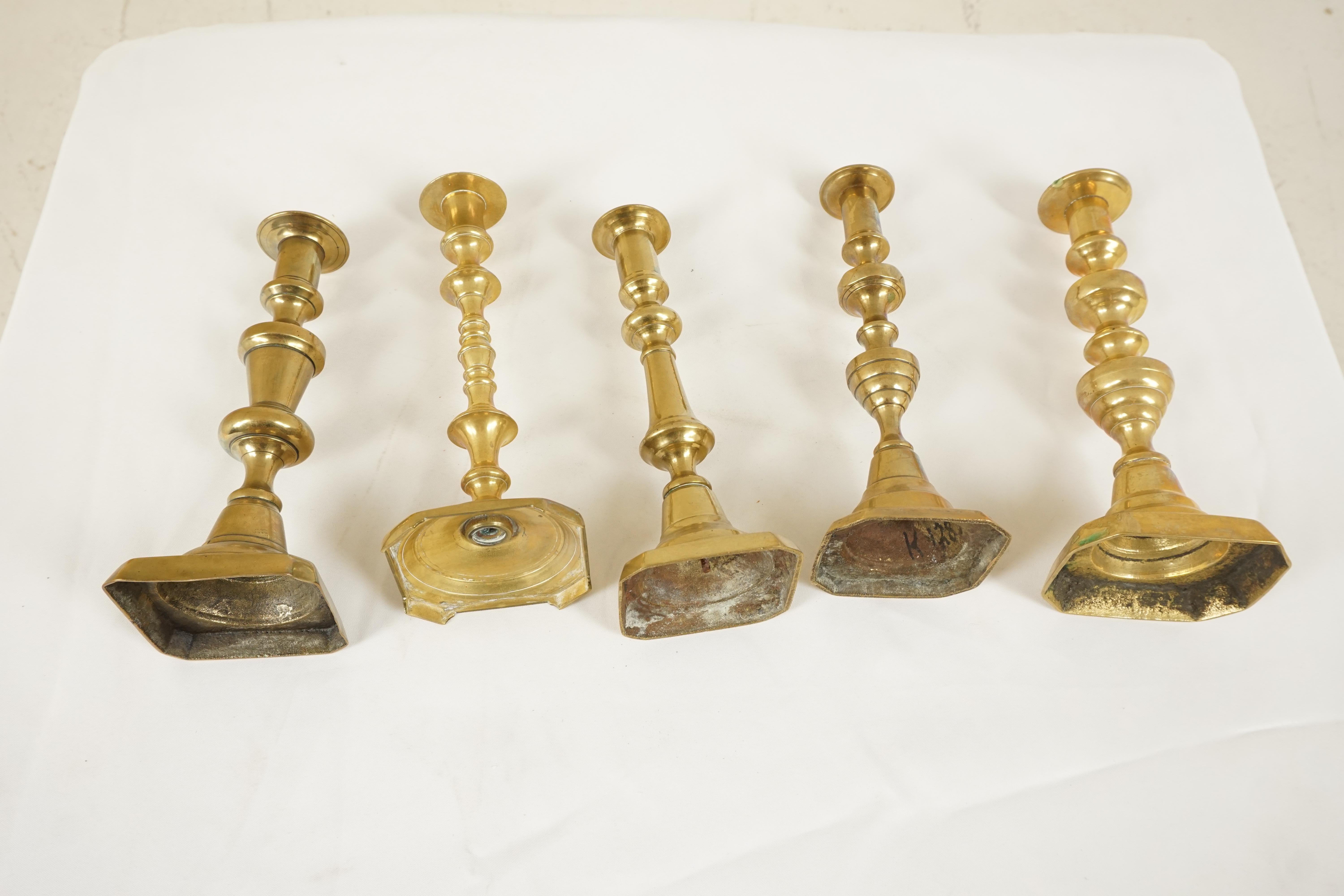5 Antique Victorian Brass Candlesticks, Scotland 1880 In Good Condition In Vancouver, BC