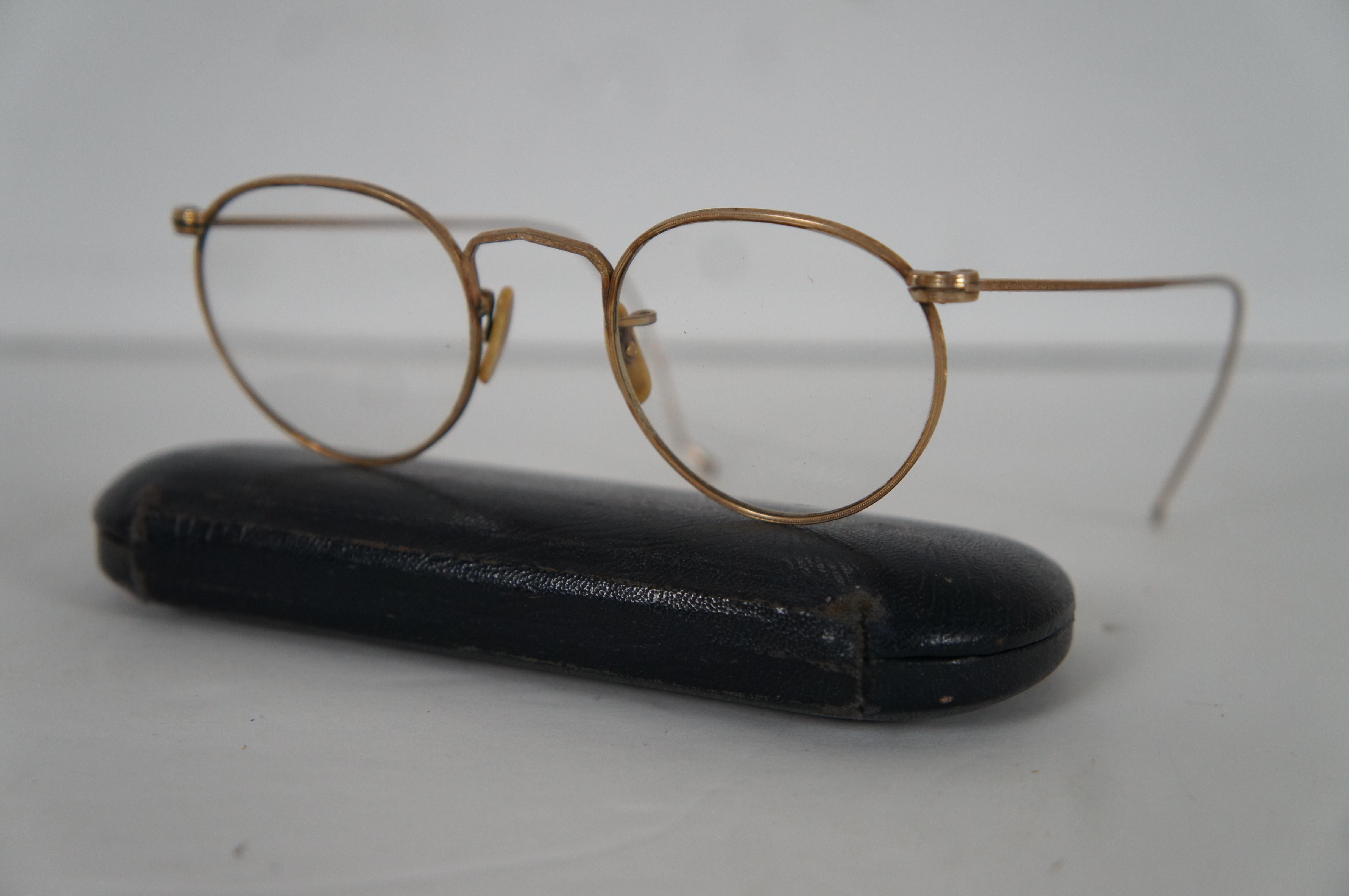 wire rimmed glasses