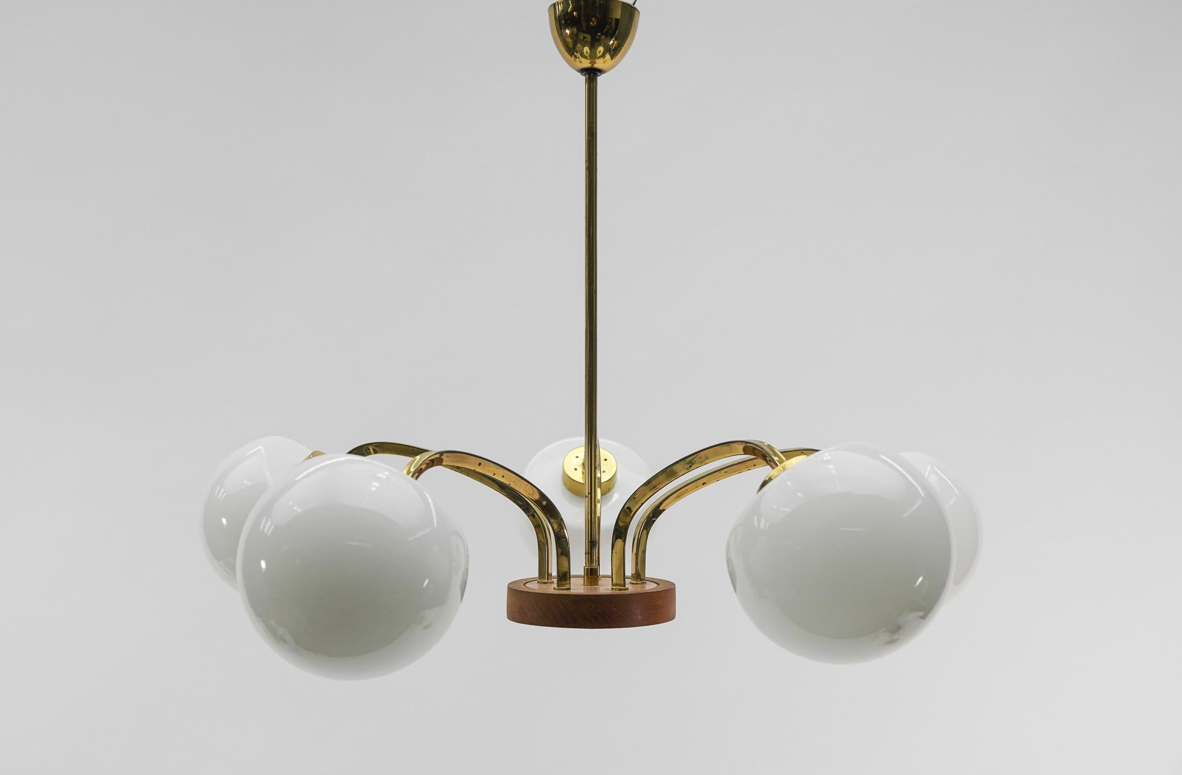 5-Arm Mid-Century Modern Orbit Lamp in Brass, Teak and Milk Glass, 1960s 1