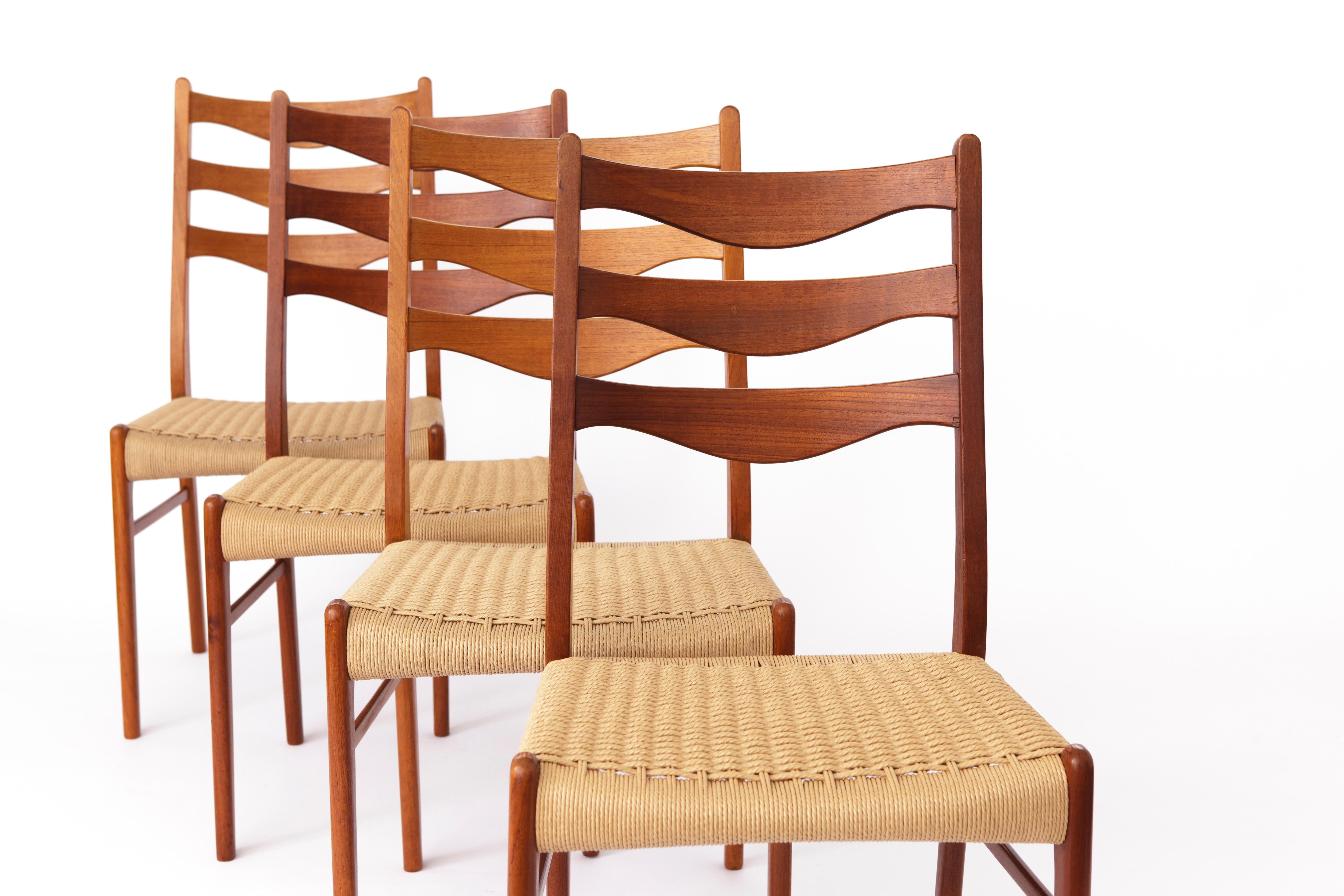 5 Arne Wahl Iversen Mid century teak dining chairs with papercord seat. For Sale 2