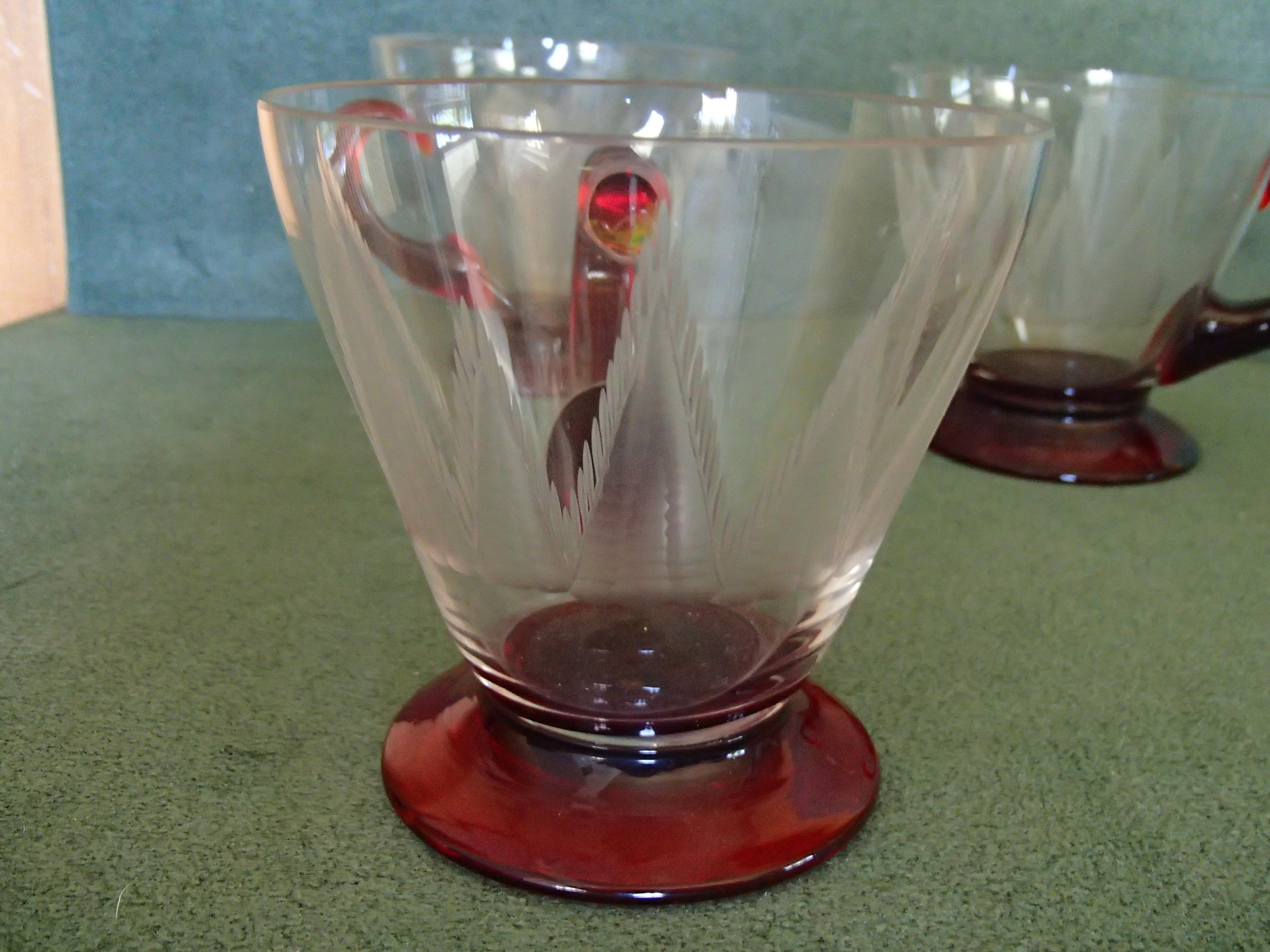 Blown Glass 5 Art Nouveau Tea Glasses with Red Base and Holder Engraved For Sale