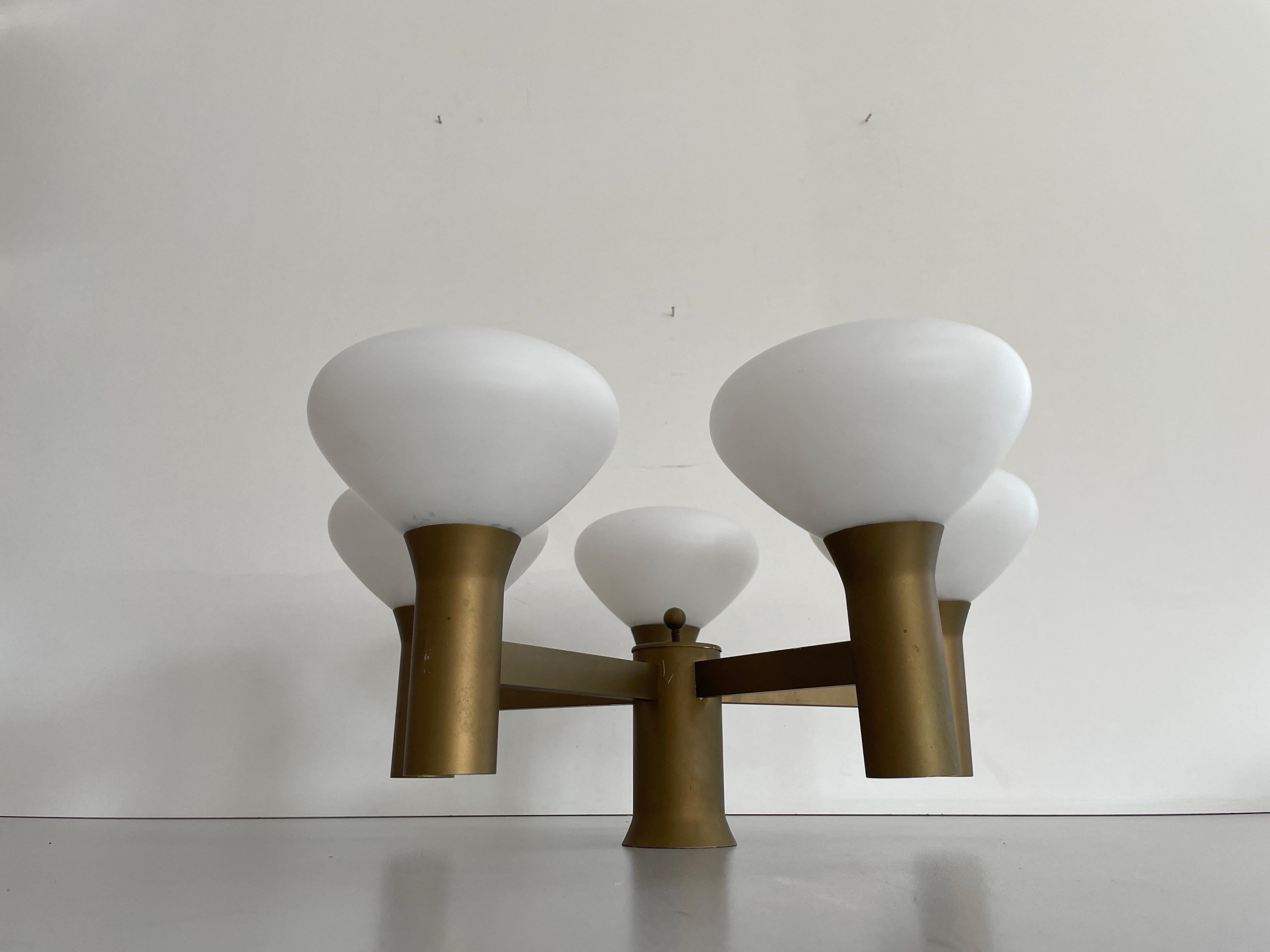 Mid-Century moderno Lampada da incasso atomica con corpo in vetro e metallo a 5 sfere, anni '60, Germania in vendita
