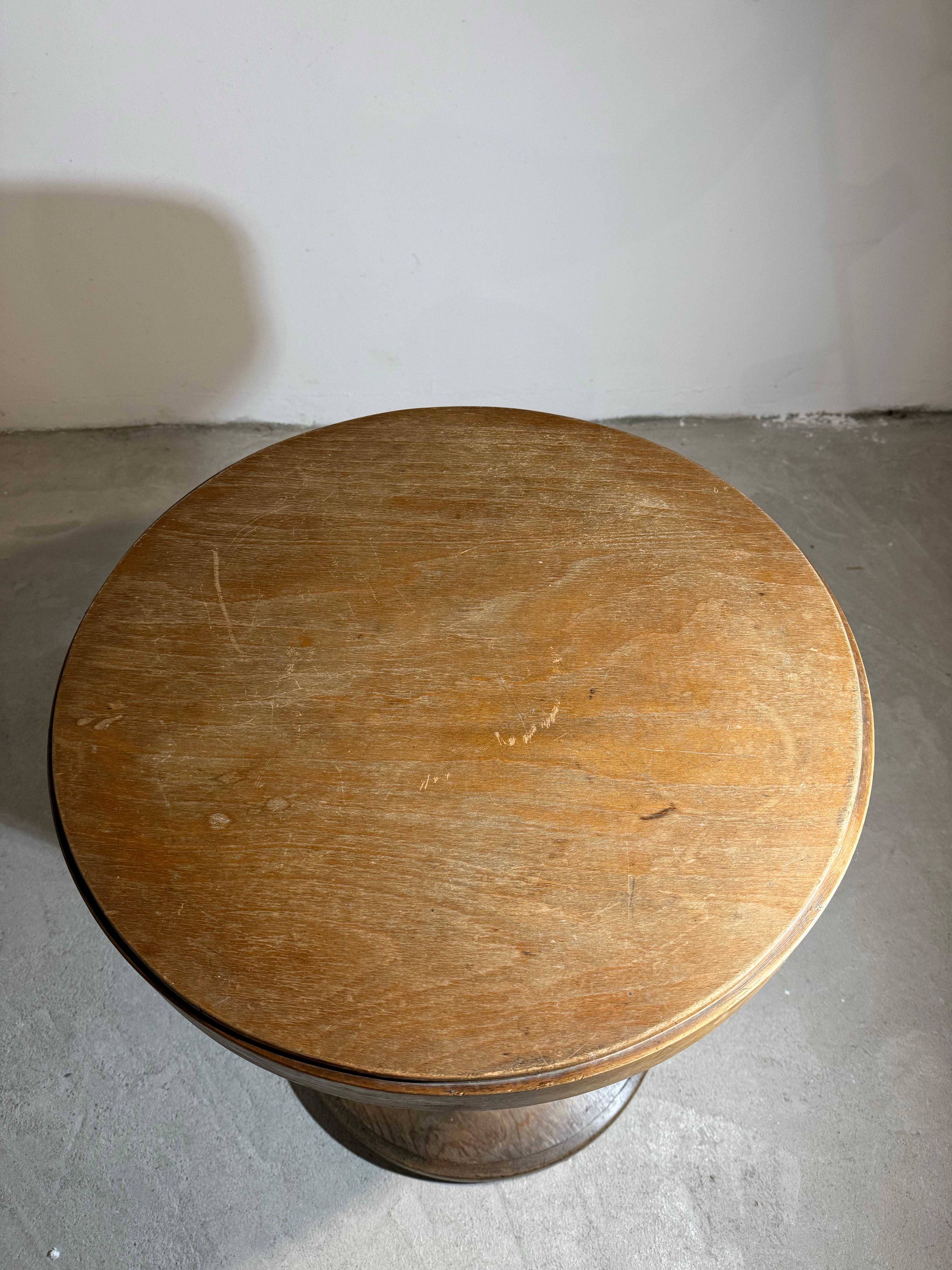 5 Balls Table by Josef Hoffmann For Sale 6