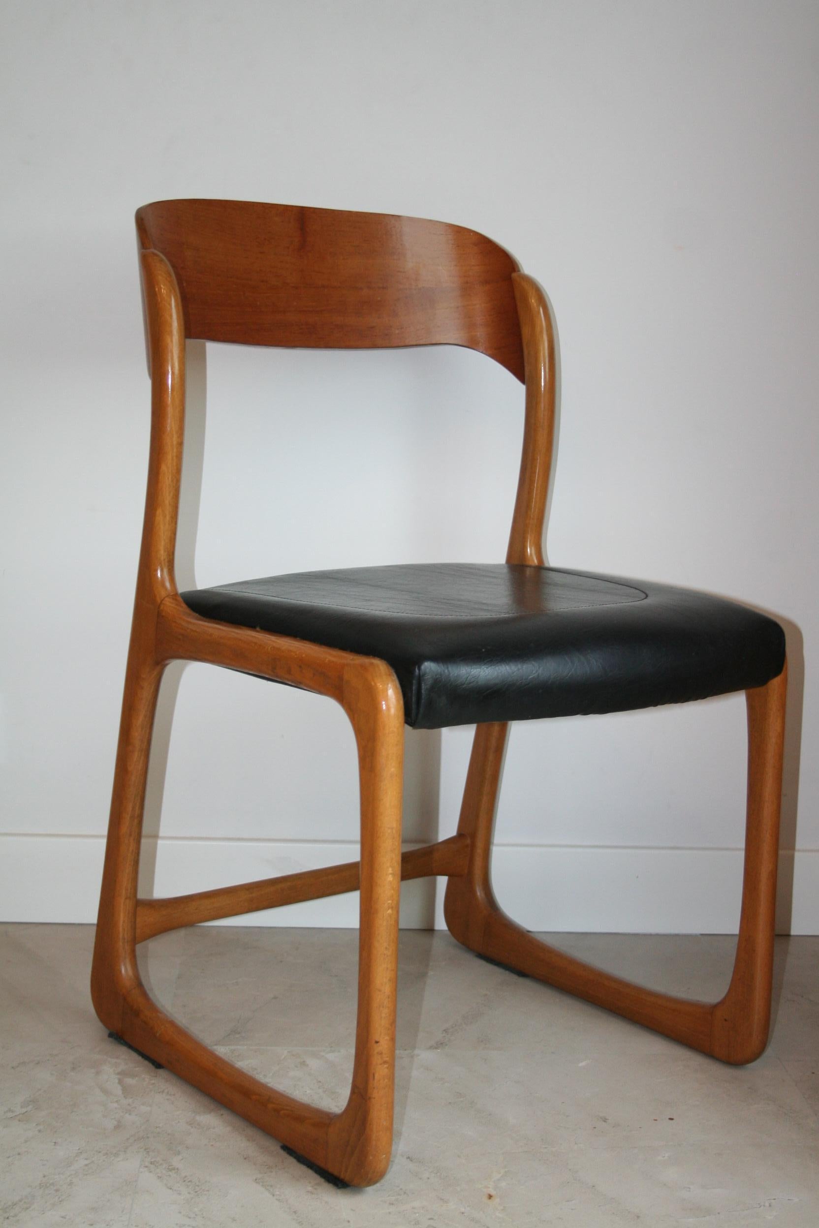 20th Century 5 Baumann Traineau Sledge Chairs in Their Original Leather For Sale