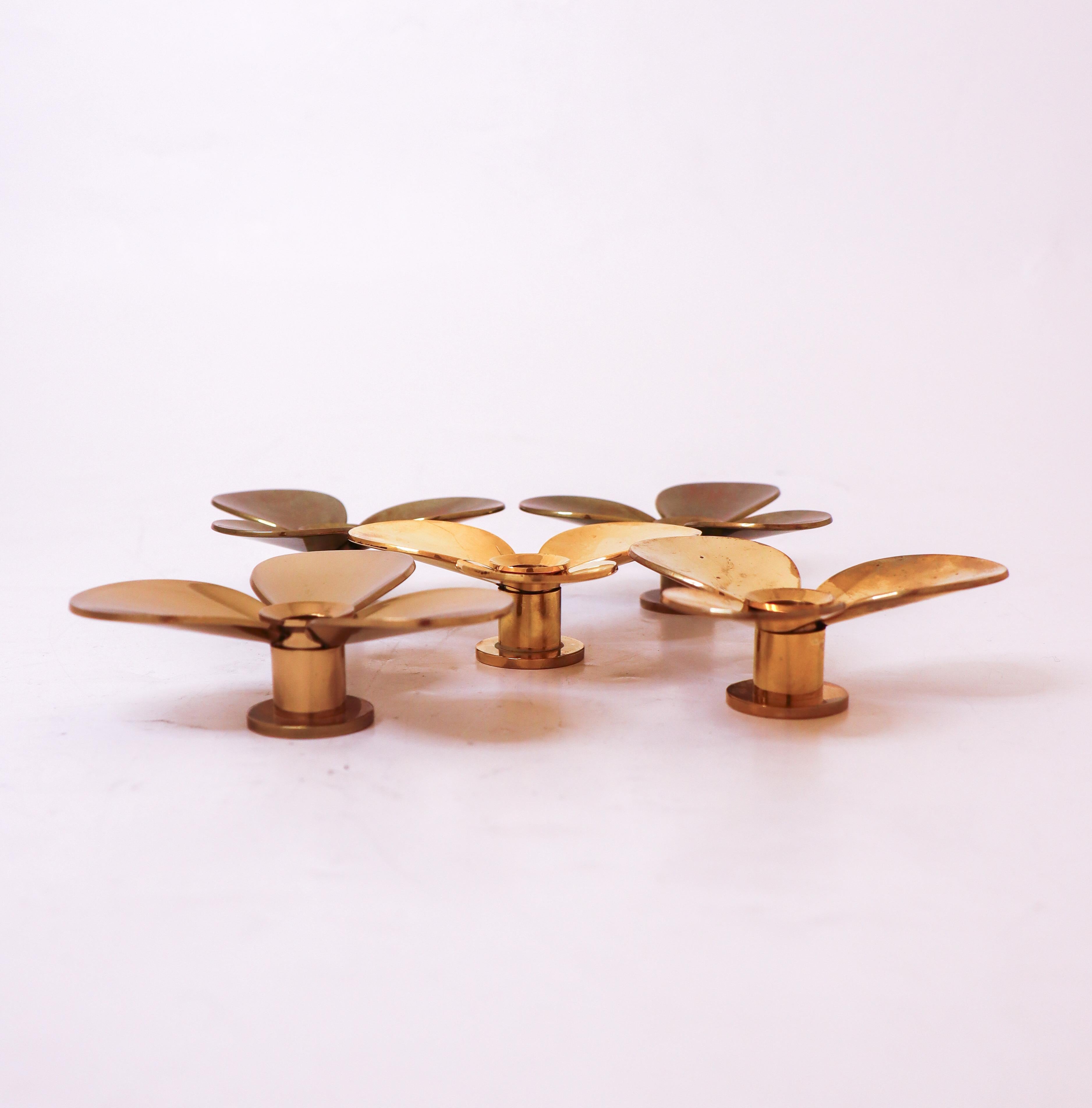 Scandinavo moderno 5 Candelieri in ottone - Pierre Forsell - Skultuna in vendita