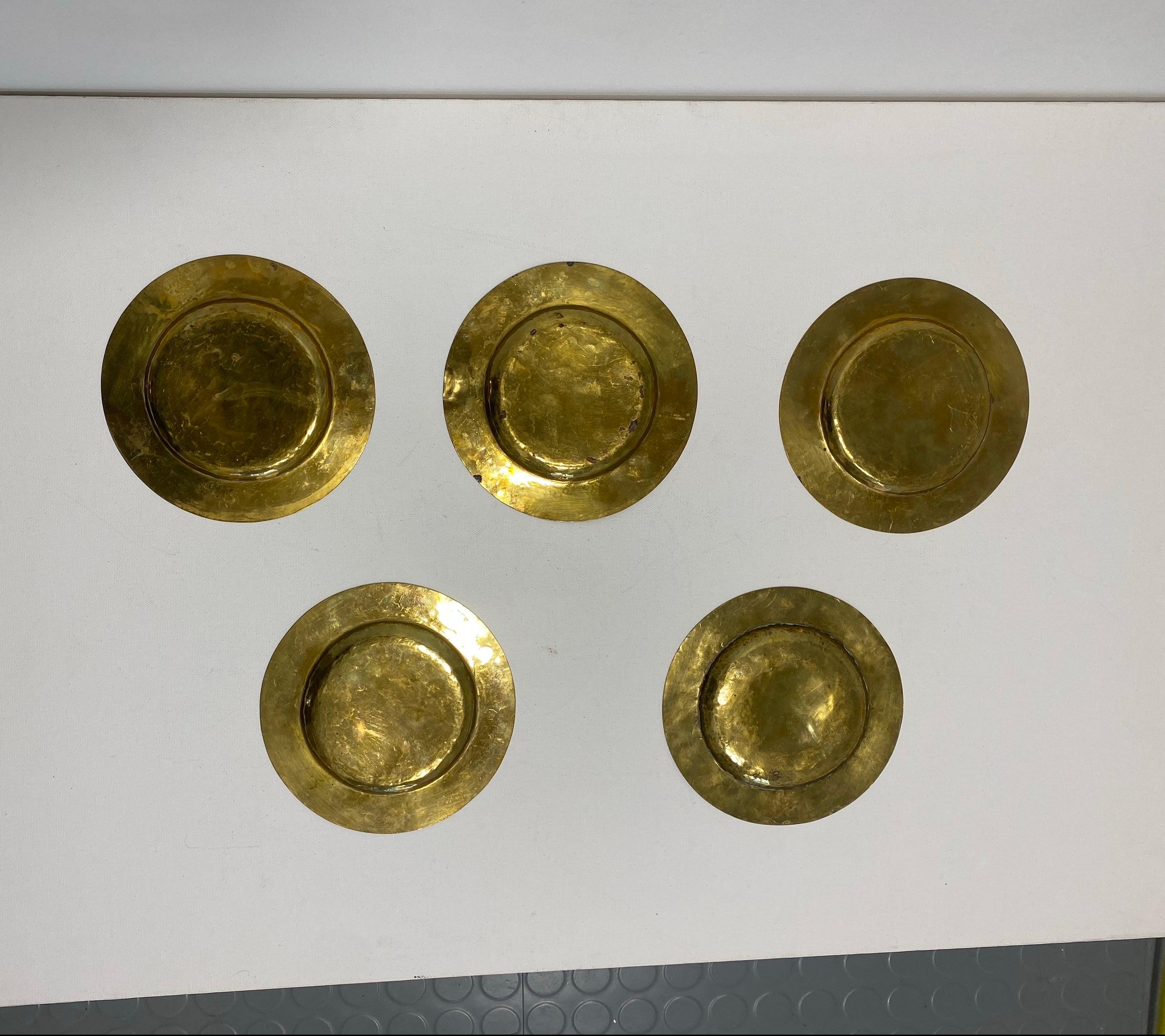 5 Plaques en laiton Table Hollywood Regency Vintage 1960s Desert Gold Art Nouveau en vente 4