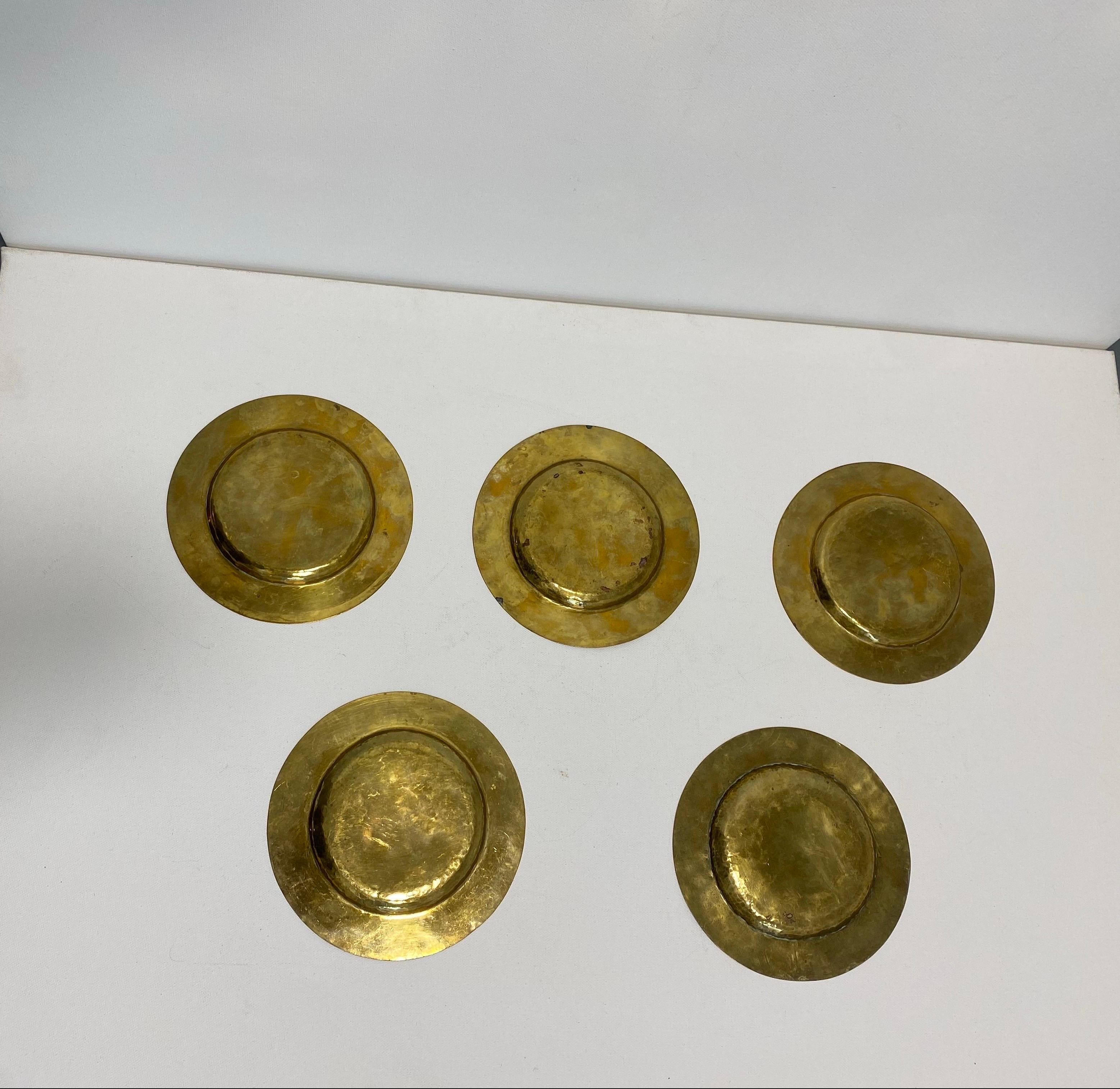 5 Plaques en laiton Table Hollywood Regency Vintage 1960s Desert Gold Art Nouveau en vente 5