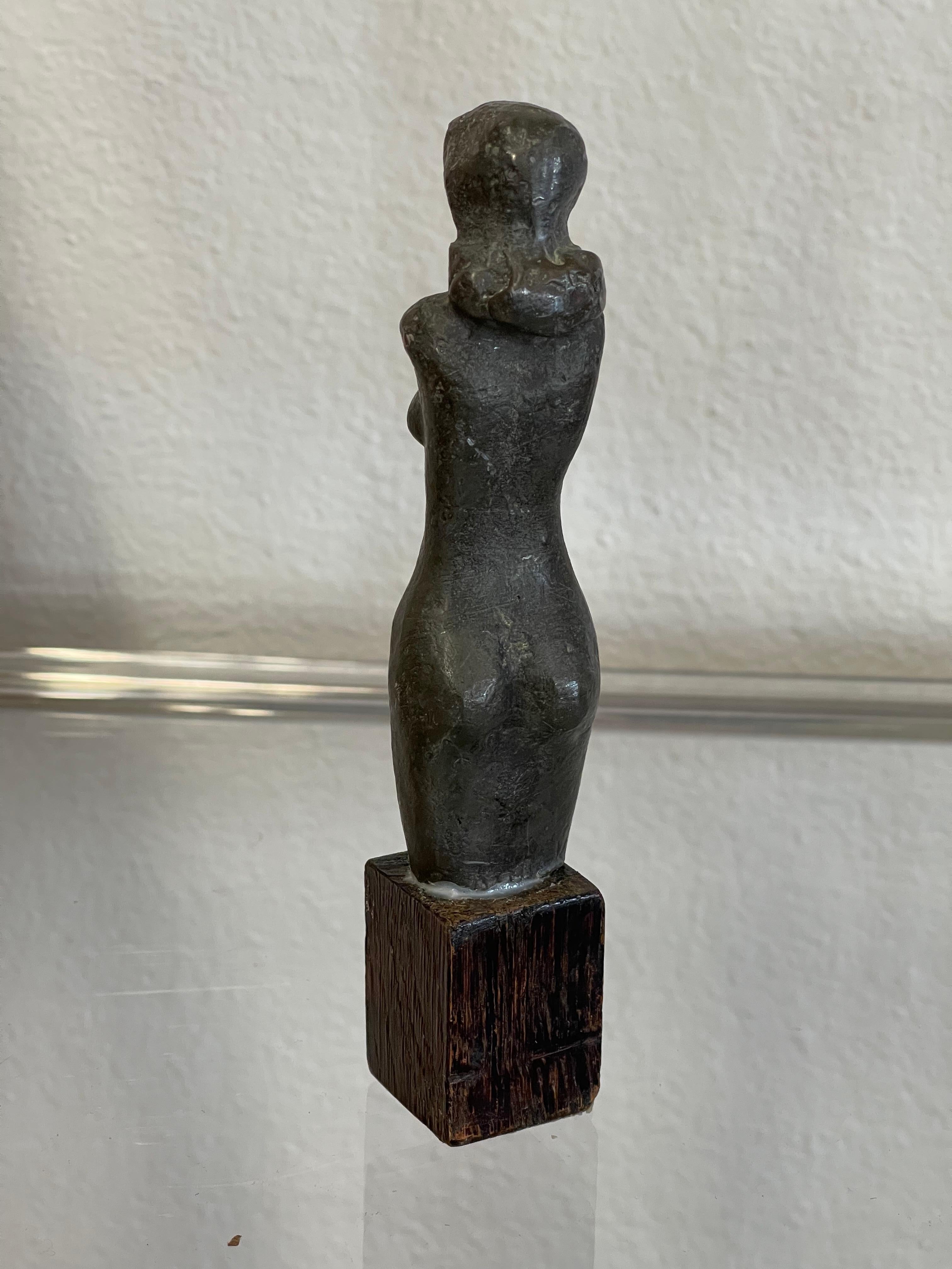 5 Bronze Nude Miniatures For Sale 4