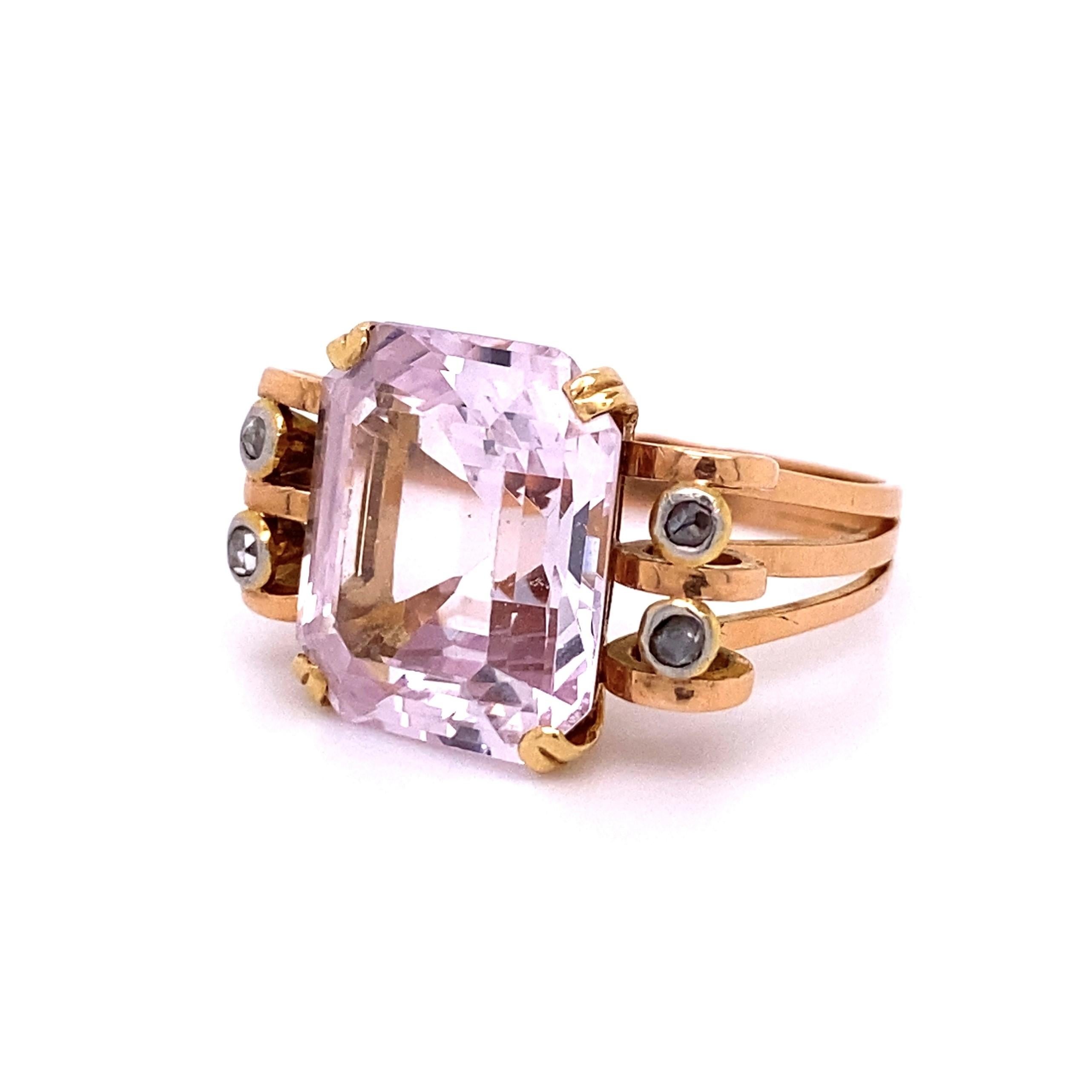 Women's Vintage 5 Carat Amethyst and Diamond Rose Gold Retro Cocktail Ring For Sale