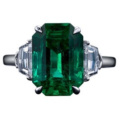 Art Deco 5 CT Certified Natural Emerald and Diamond Engagement Ring in 18K Gold