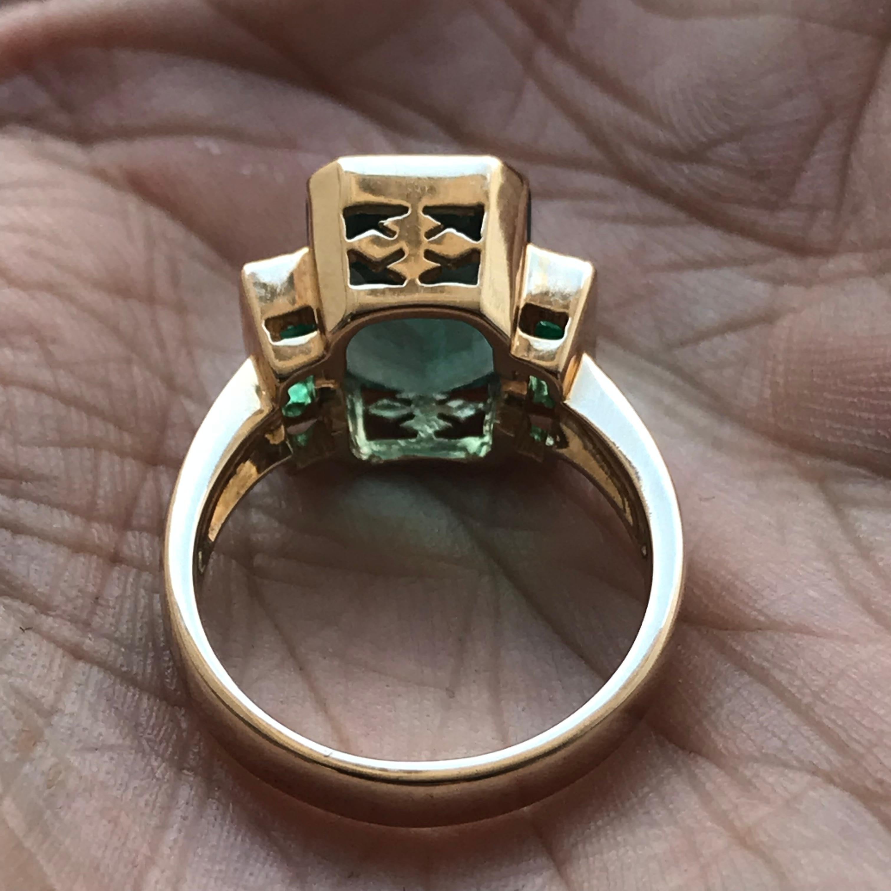5 Carat Approximate Emerald Fluorite and Green Emerald Ring, Ben Dannie (Smaragdschliff) im Angebot