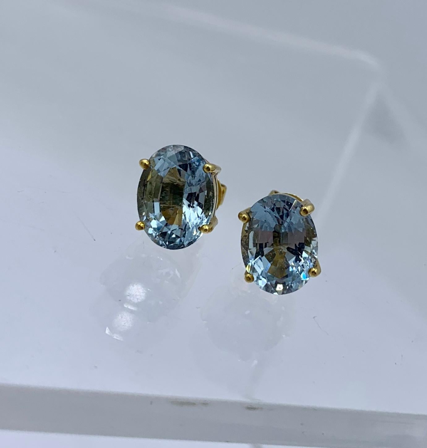 5 Carat Aquamarine Earrings 14 Karat Gold Mid-Century Oval Faceted Aquas In Excellent Condition In New York, NY