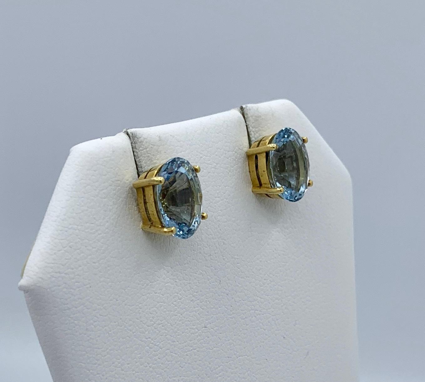 Women's 5 Carat Aquamarine Earrings 14 Karat Gold Mid-Century Oval Faceted Aquas