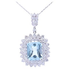 5 Carat Aquamarine Pendant in 18K White Gold