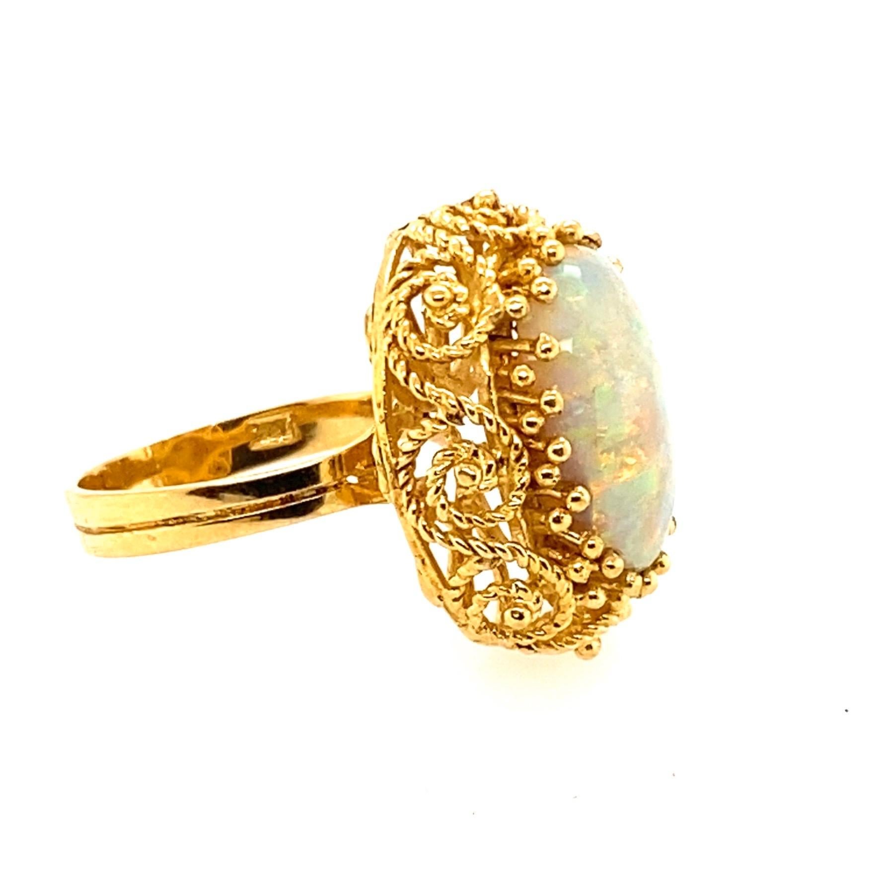 18 Karat Yellow Gold 5 Carat Australian Opal Cocktail Ring In New Condition In Indooroopilly, QLD