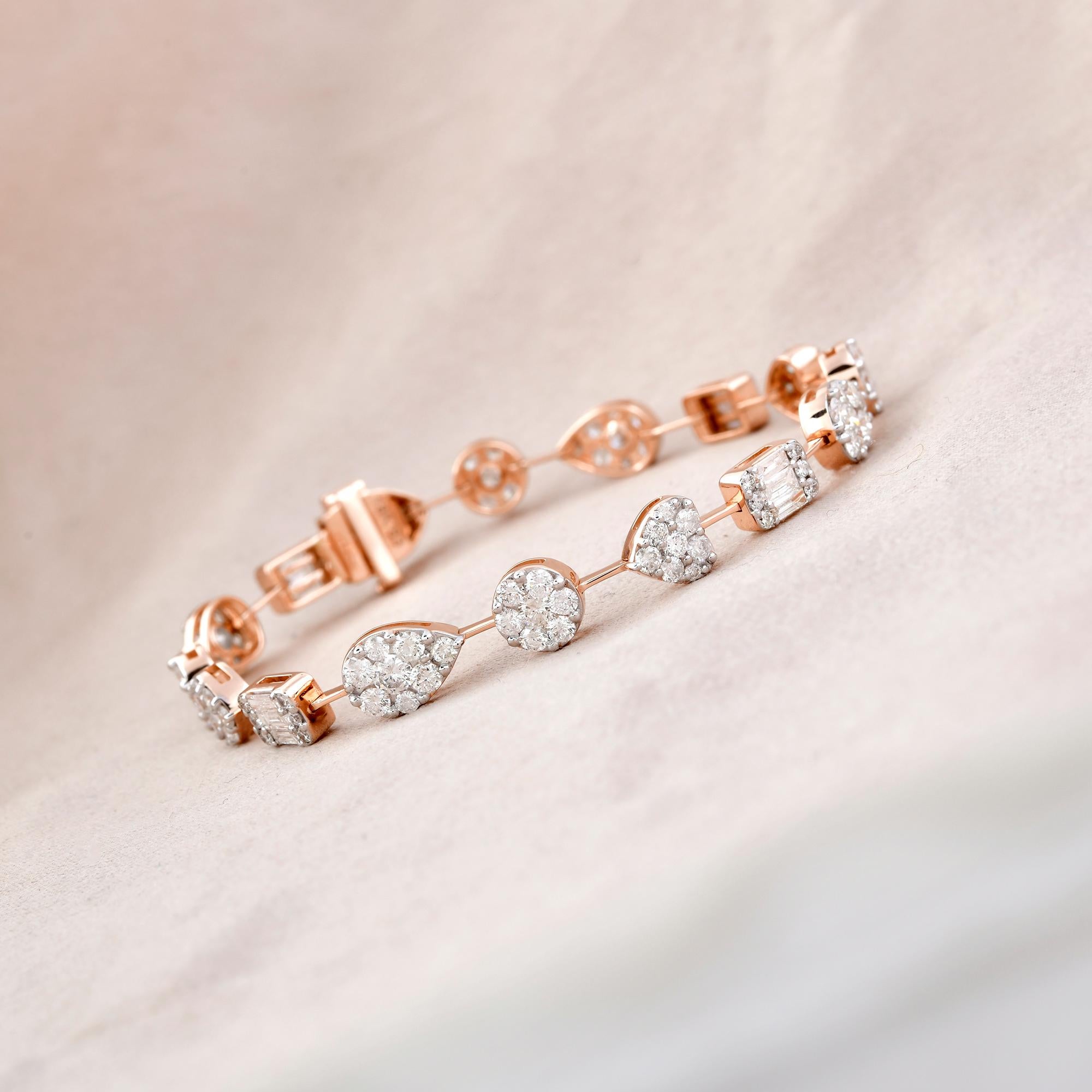 Natürliches SI/H Pave Diamant-Charm-Armband aus 18 Karat Roségold mit 5 Karat feinem Schmuck (Baguetteschliff) im Angebot