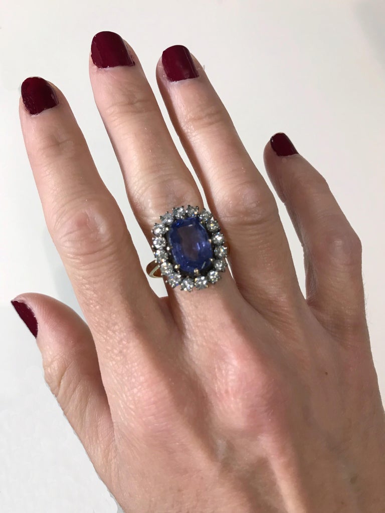 5 Carat Blue Ceylon Sapphire with Diamonds on Gold