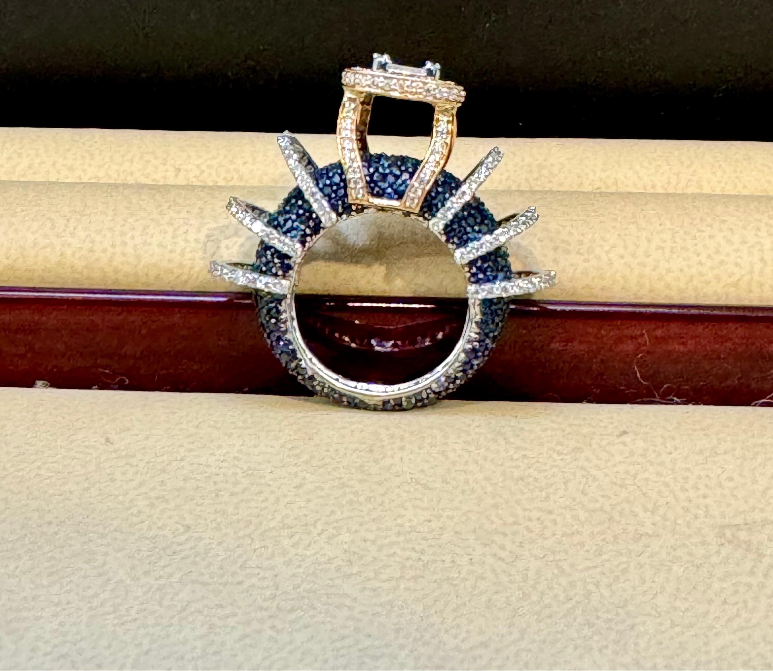 5 Carat Blue Sapphire and 2 Ct Diamond Cocktail Ring in 18 Karat  WY Gold Estate For Sale 3