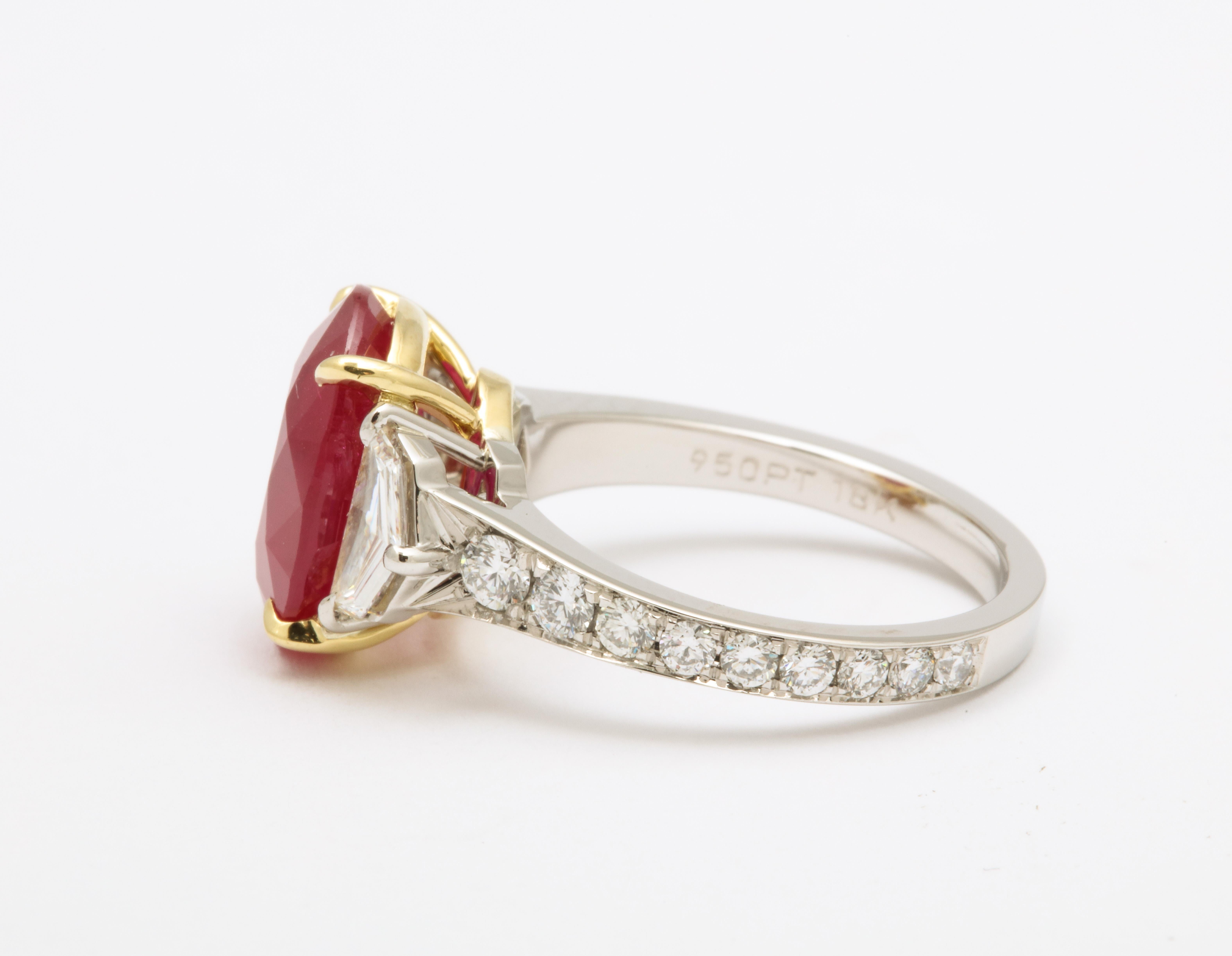 5 Carat Burma Ruby and Diamond Ring In New Condition For Sale In New York, NY