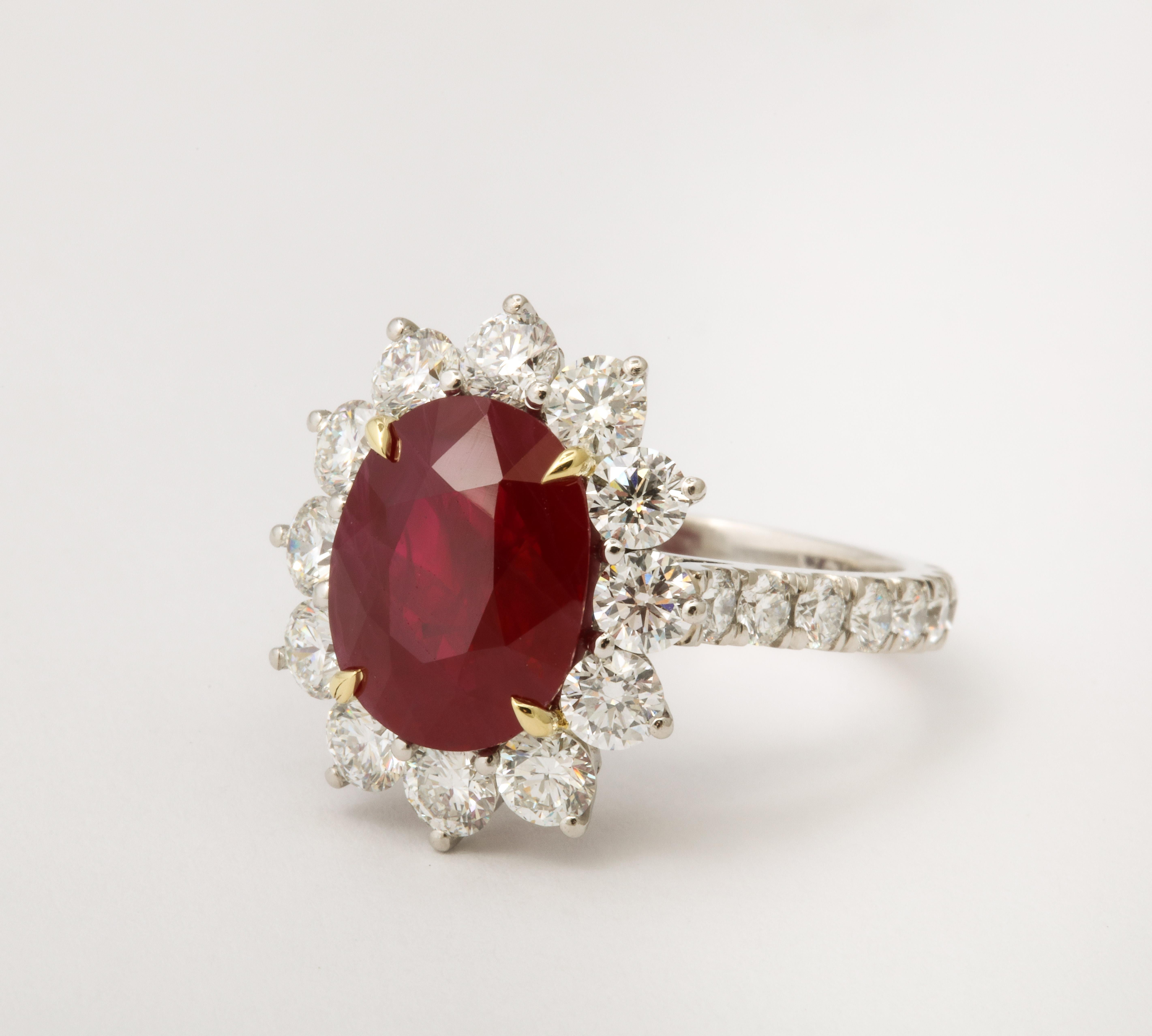 5 Carat Burma Ruby and Diamond Ring In New Condition For Sale In New York, NY