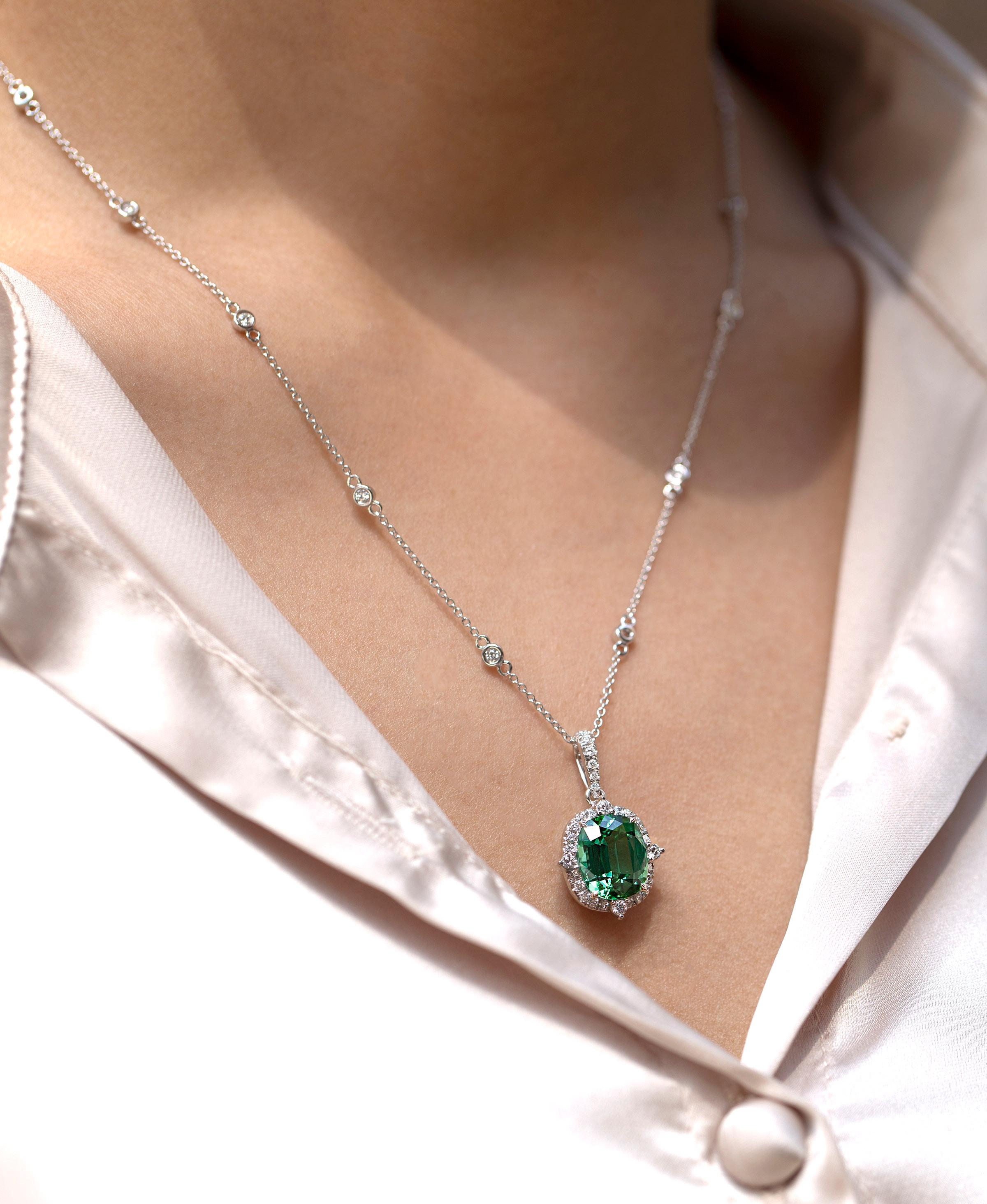 Contemporary 5 Carat Cushion Cut Blue Green Tourmaline and Diamond Pendant Necklace For Sale