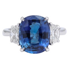 Sapphire Engagement Rings