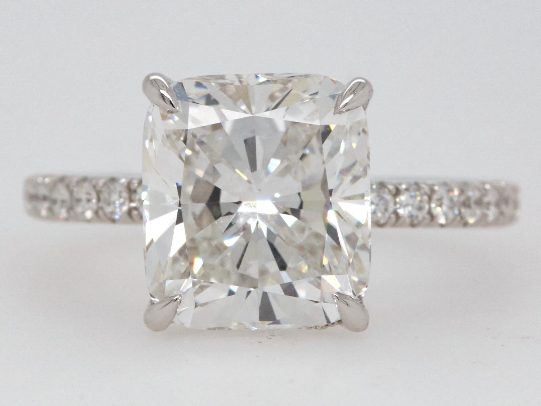 5 carat cushion diamond ring