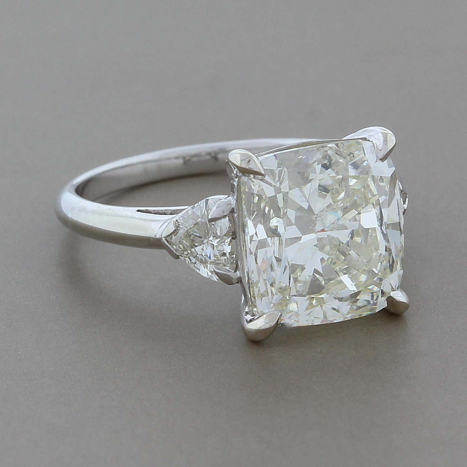 5 carat cushion cut diamond ring